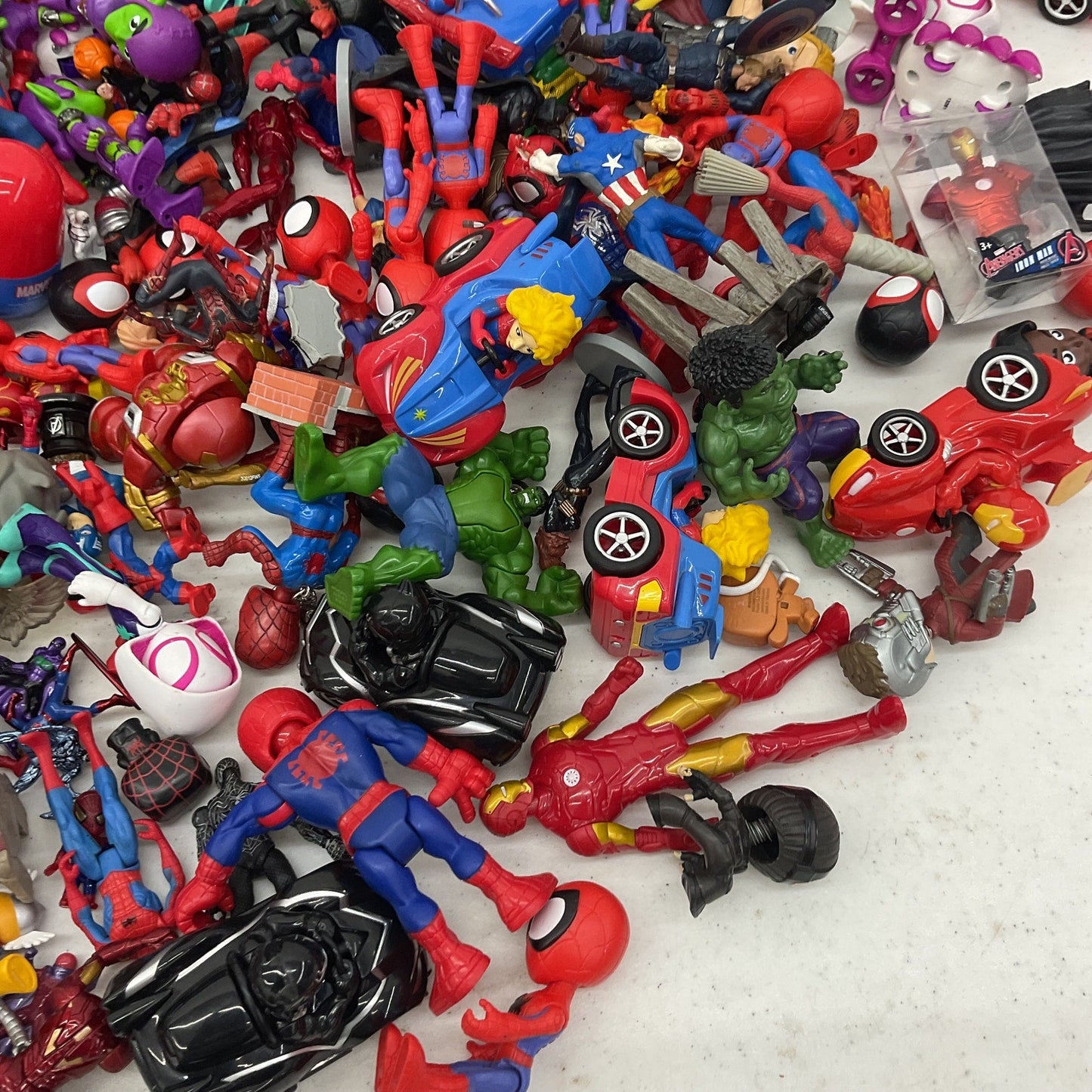 Random Mixed Loose Action Figures Toys LOT 20 lbs Preowned DC Marvel & Others - Warehouse Toys