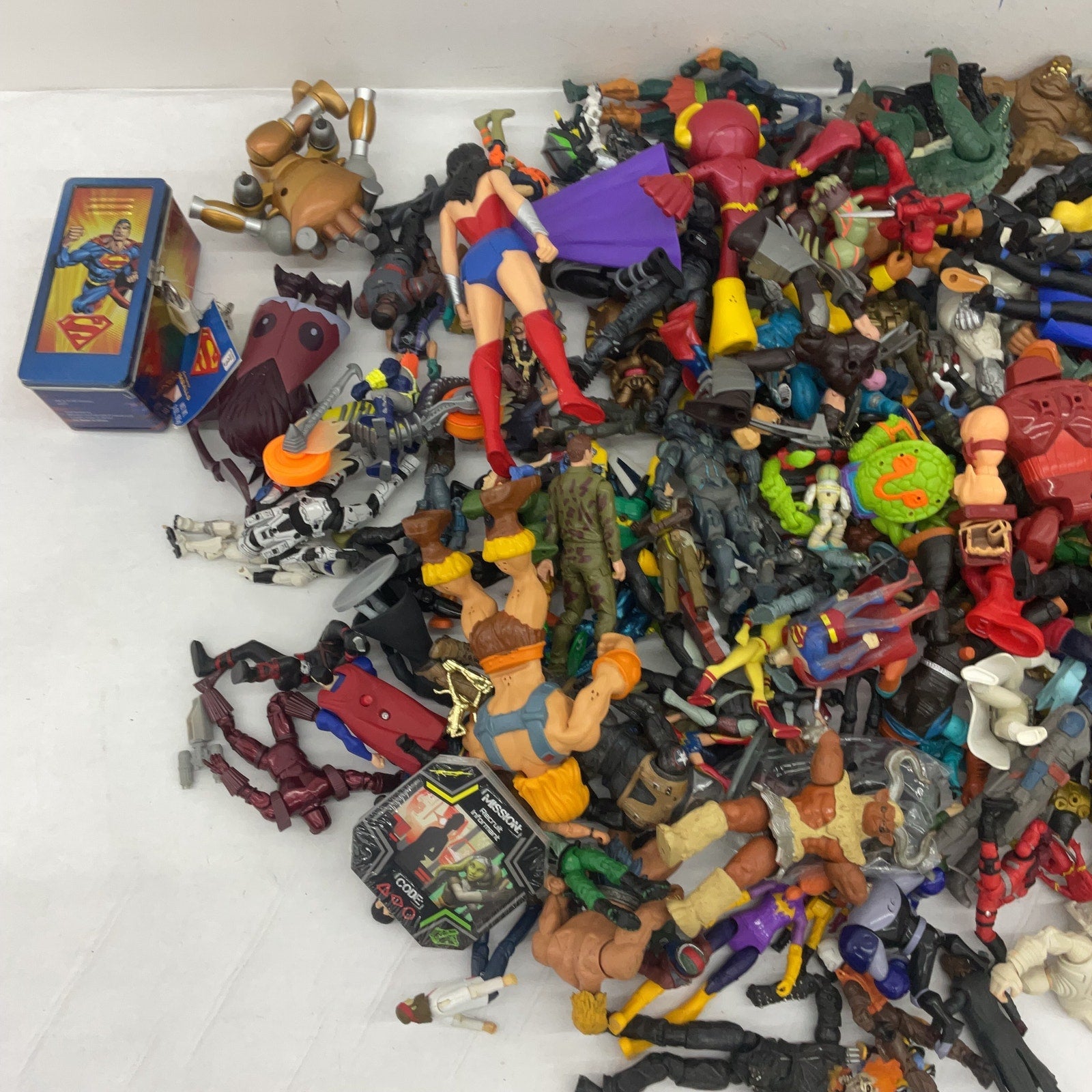 Random Mixed Loose Action Figures Toys LOT 20 lbs Preowned DC Marvel & Others - Warehouse Toys