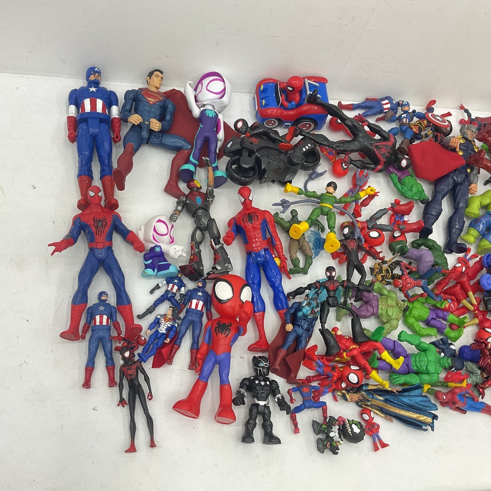 Random Mixed Loose Action Figures Toys LOT 24 lbs Preowned DC Marvel & Others - Warehouse Toys