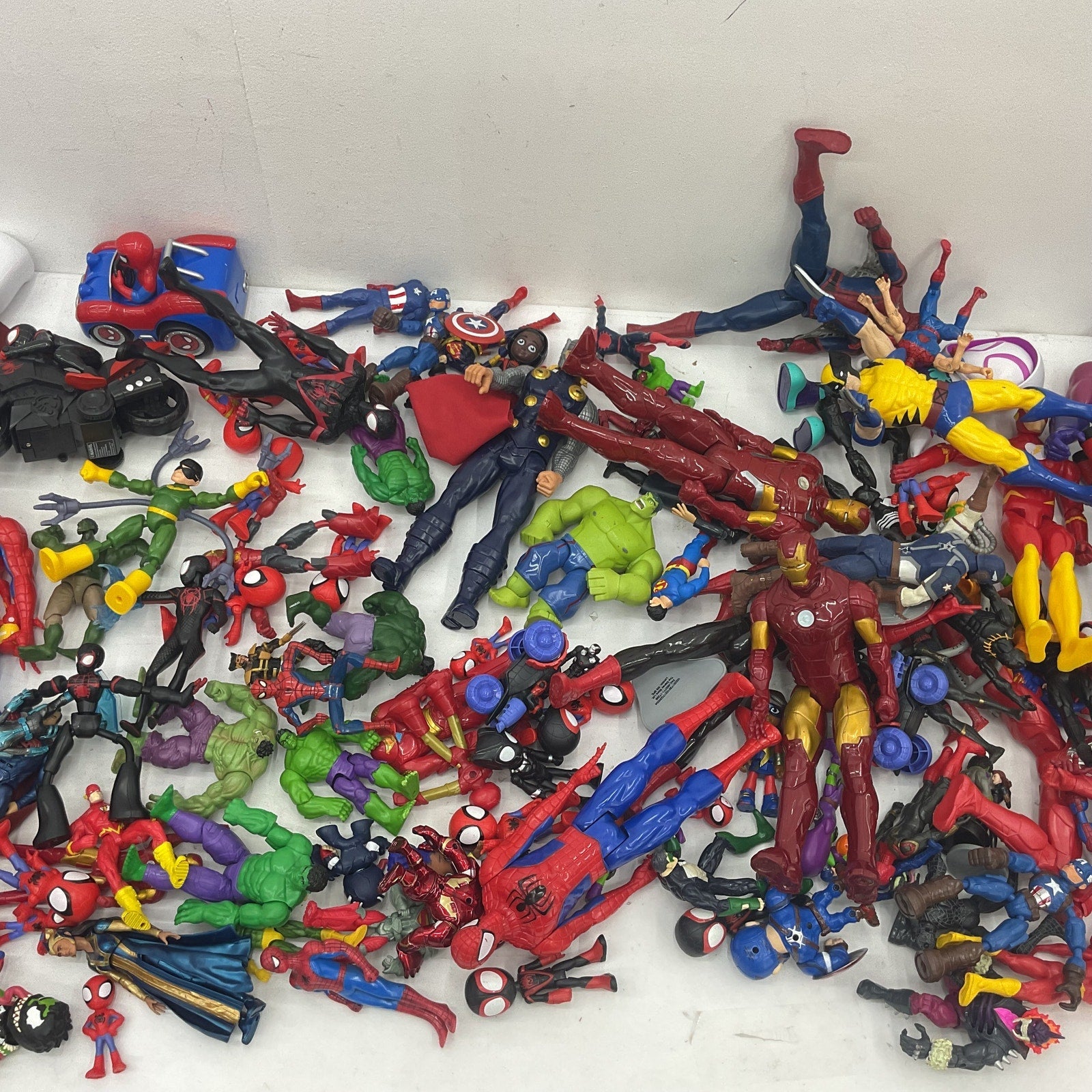 Random Mixed Loose Action Figures Toys LOT 24 lbs Preowned DC Marvel & Others - Warehouse Toys