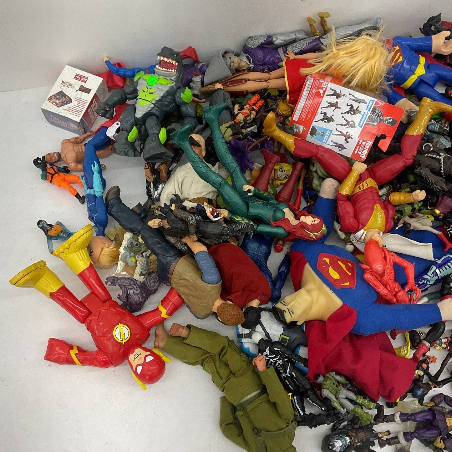 Random Mixed Loose Action Figures Toys LOT 24 lbs Preowned DC Marvel & Others - Warehouse Toys