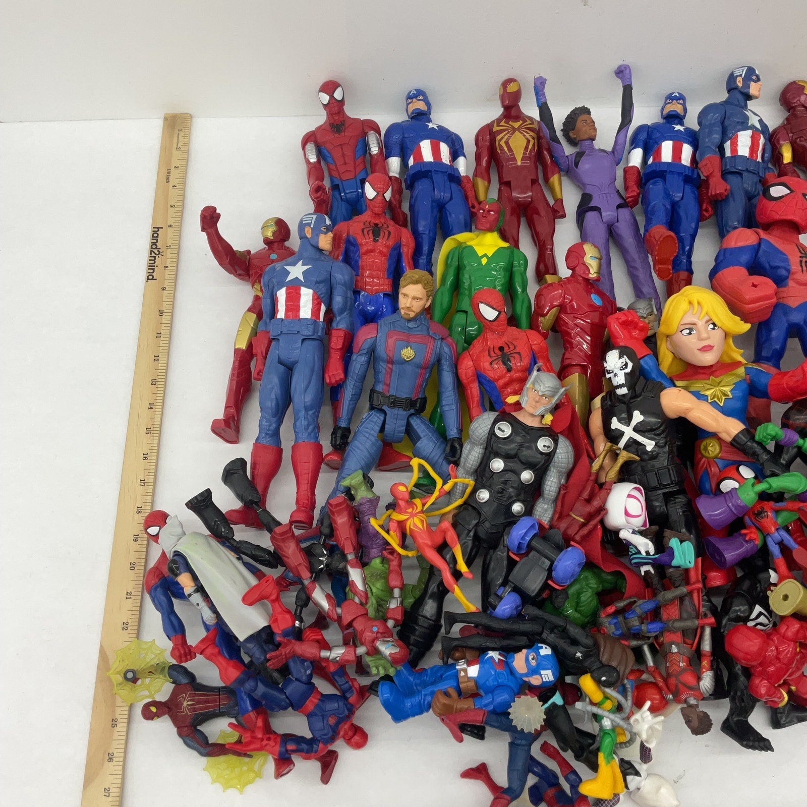 Random Toys Preowned Mixed Loose Action Figures LOT 25 lbs DC Marvel & Others - Warehouse Toys