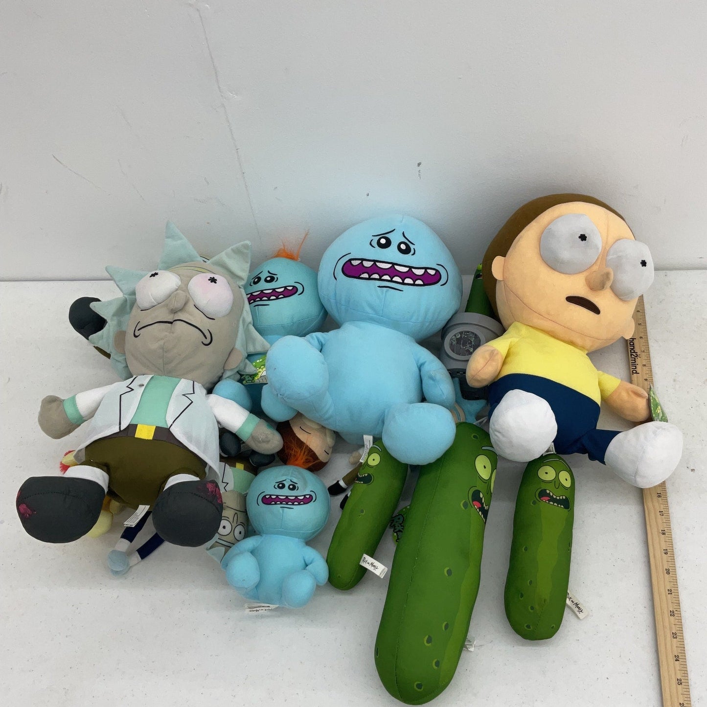 Rick & Morty Plush Toys Mix Characters LOT Preowned Pickle Rick Mr Meeseeks 5lb - Warehouse Toys