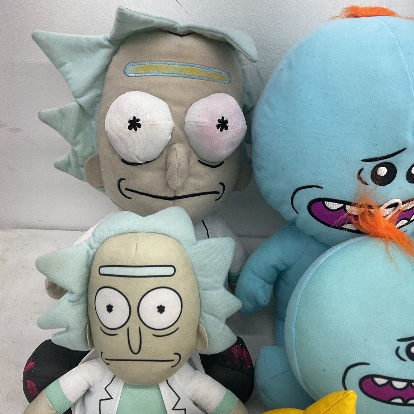 Rick & Morty Plush Toys Mix Characters LOT Preowned Pickle Rick Mr Meeseeks 5lb - Warehouse Toys