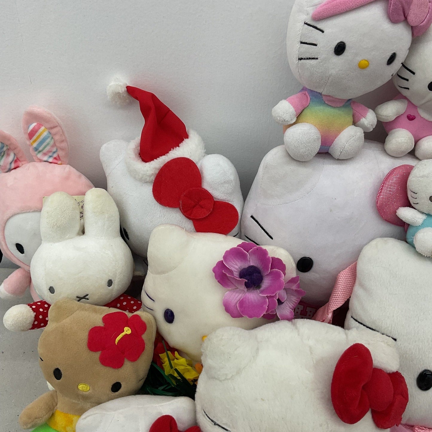 Sanrio Hello Kitty Character Plush Toys Assorted Designs Preowned LOT 11 lbs - Warehouse Toys