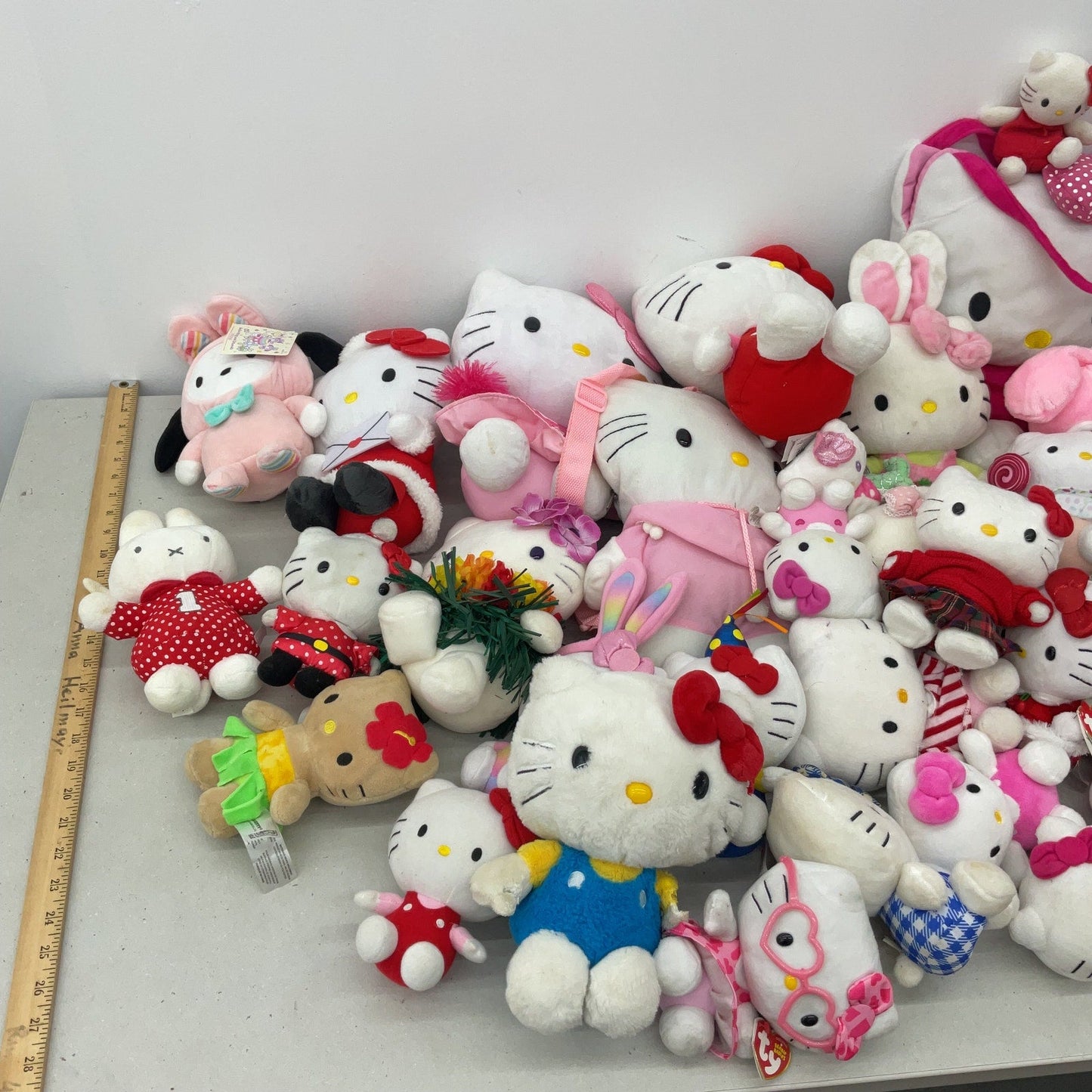 Sanrio Hello Kitty Character Plush Toys Assorted Designs Preowned LOT 11 lbs - Warehouse Toys