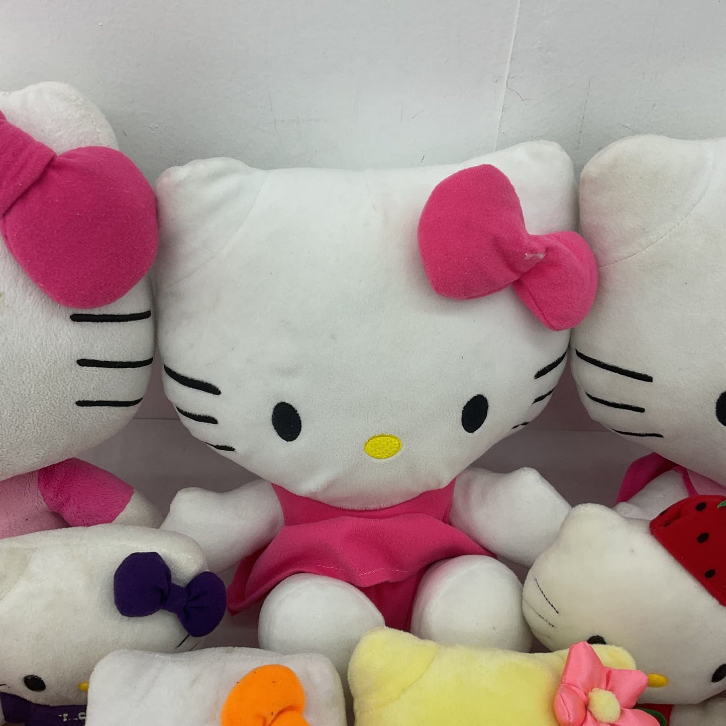 Sanrio Hello Kitty White Cat Stuffed Animal Plush Toy Lot Wholesale - Warehouse Toys