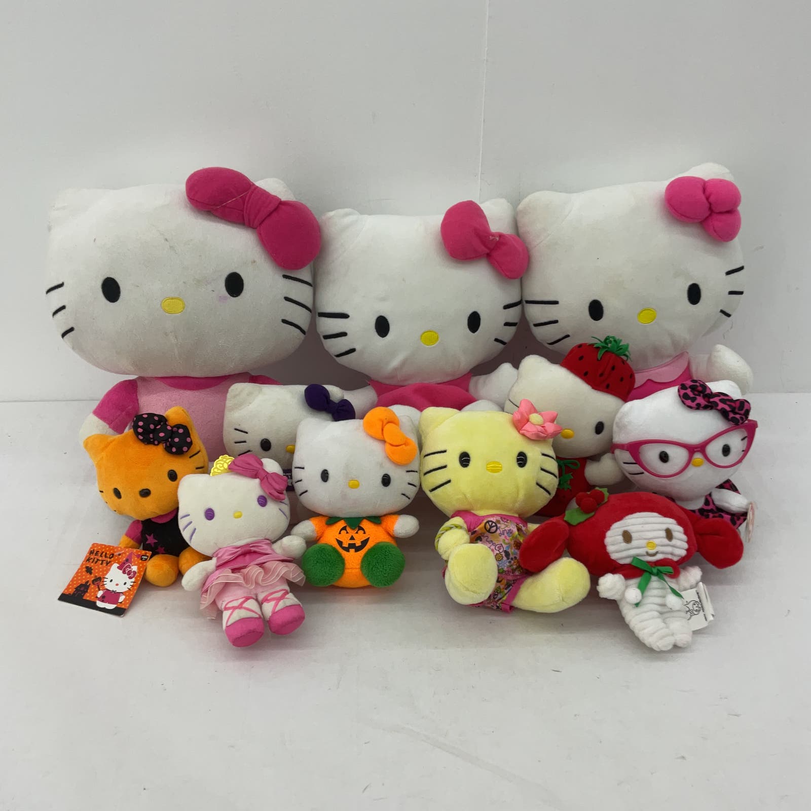 Sanrio Hello Kitty White Cat Stuffed Animal Plush Toy Lot Wholesale - Warehouse Toys