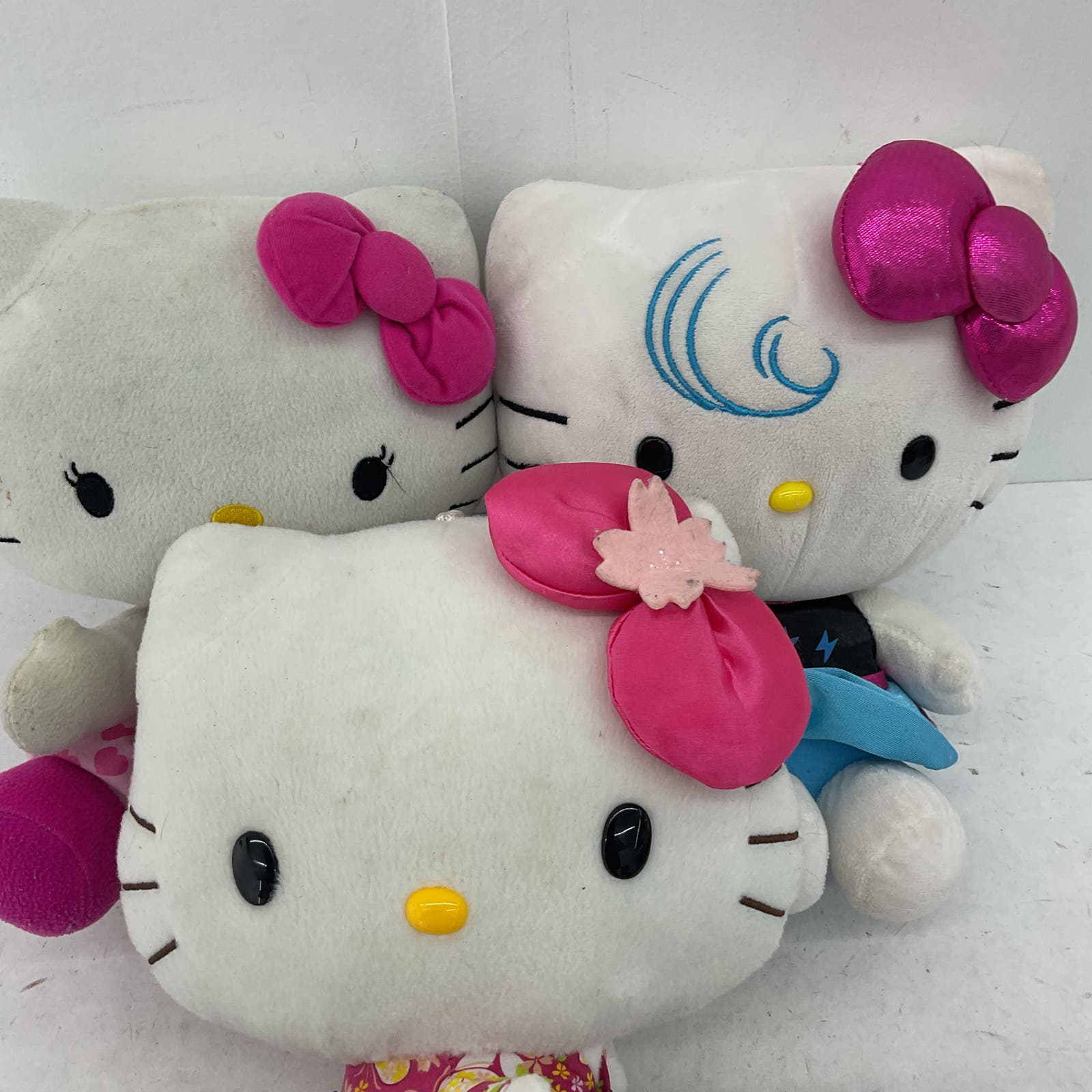 Sanrio Hello Kitty White Cat Stuffed Animal Toy Plush Lot - Warehouse Toys