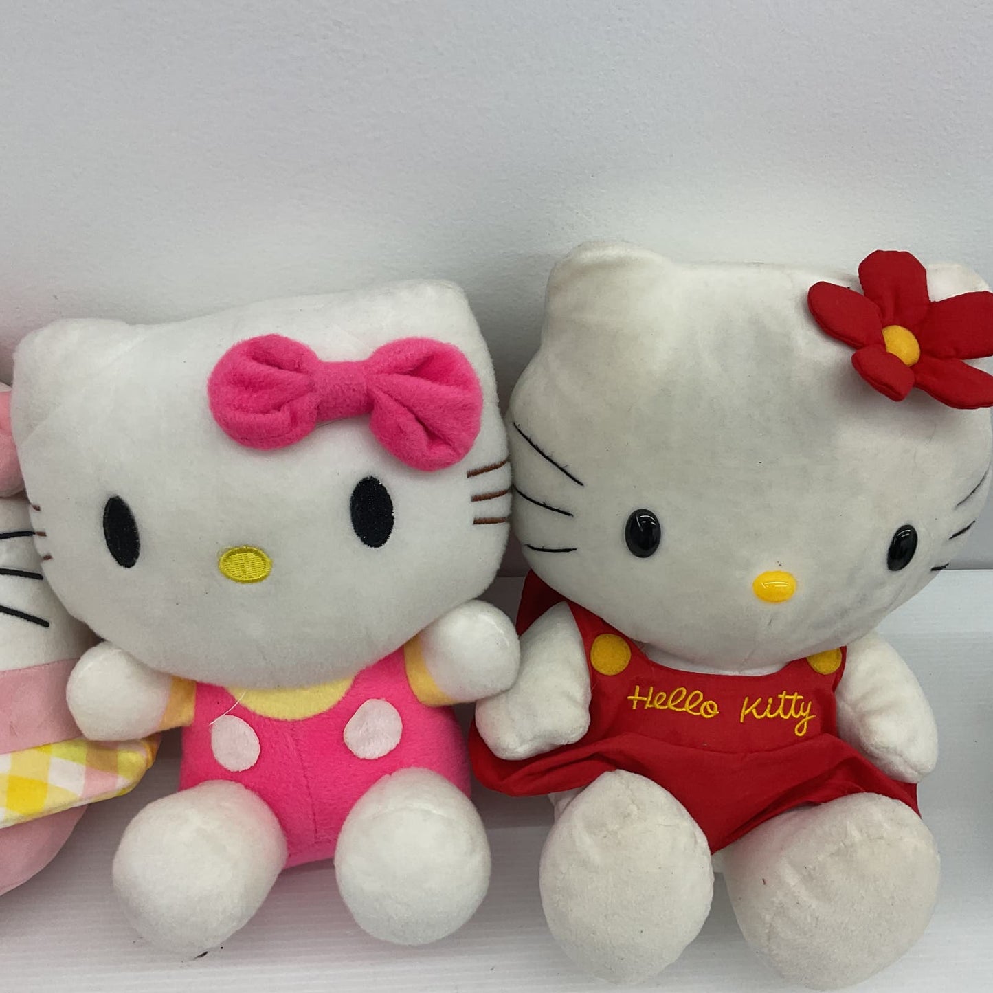 Sanrio Hello Kitty White Stuffed Animal Cat Plush Toy Lot of 3 - Warehouse Toys