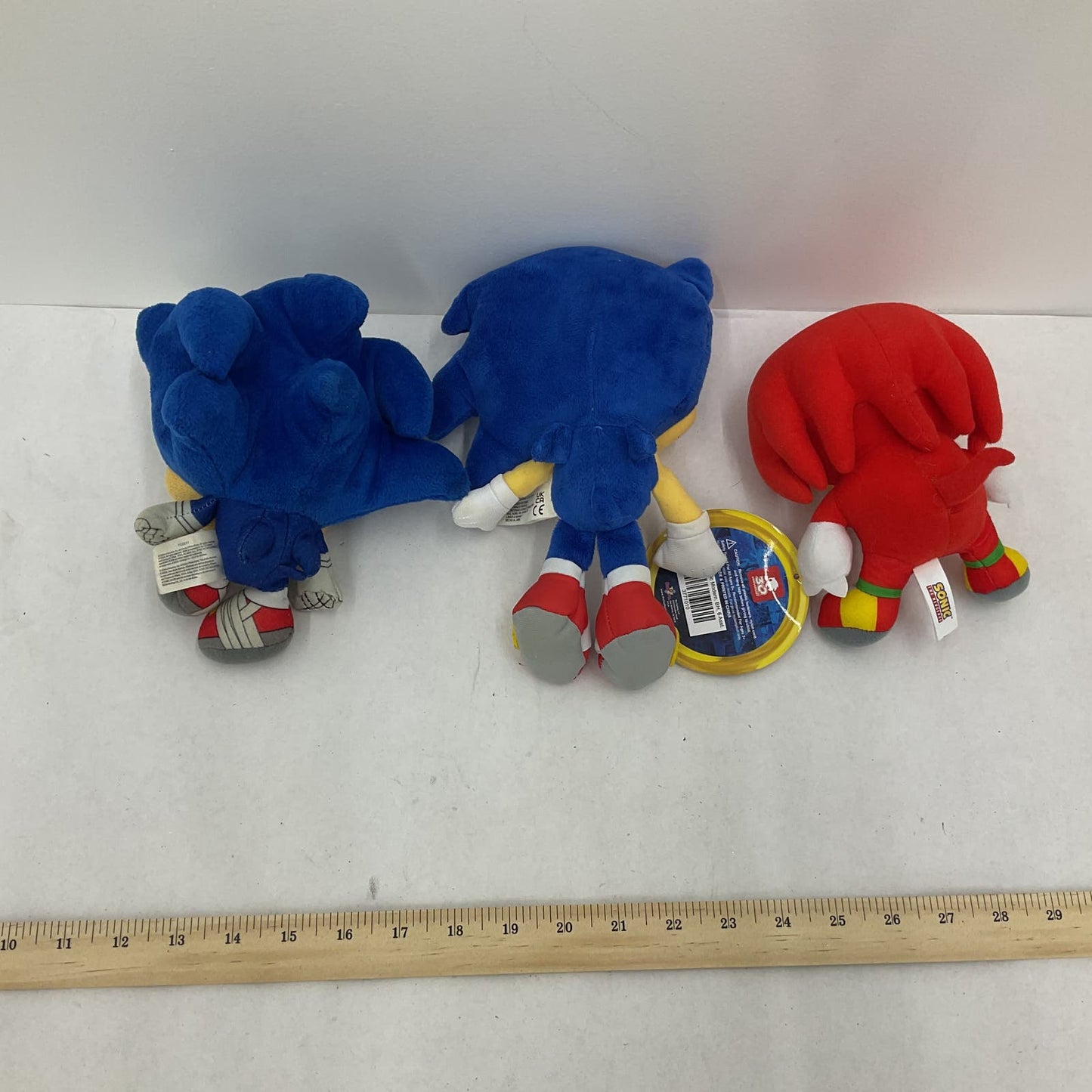 Sonic the Hedgehog Knuckles Sega Multicolor Stuffed Animal Plush Lot - Warehouse Toys