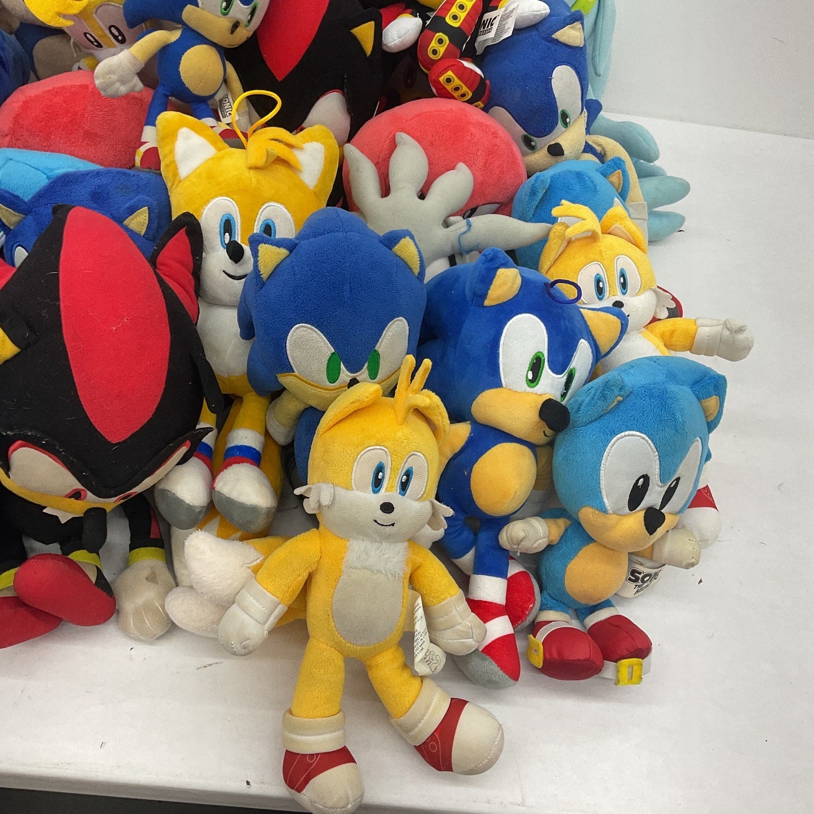 Sonic the Hedgehog Stuffed Animals LOT Preowned 13 lbs Amy Knuckles Tails - Warehouse Toys