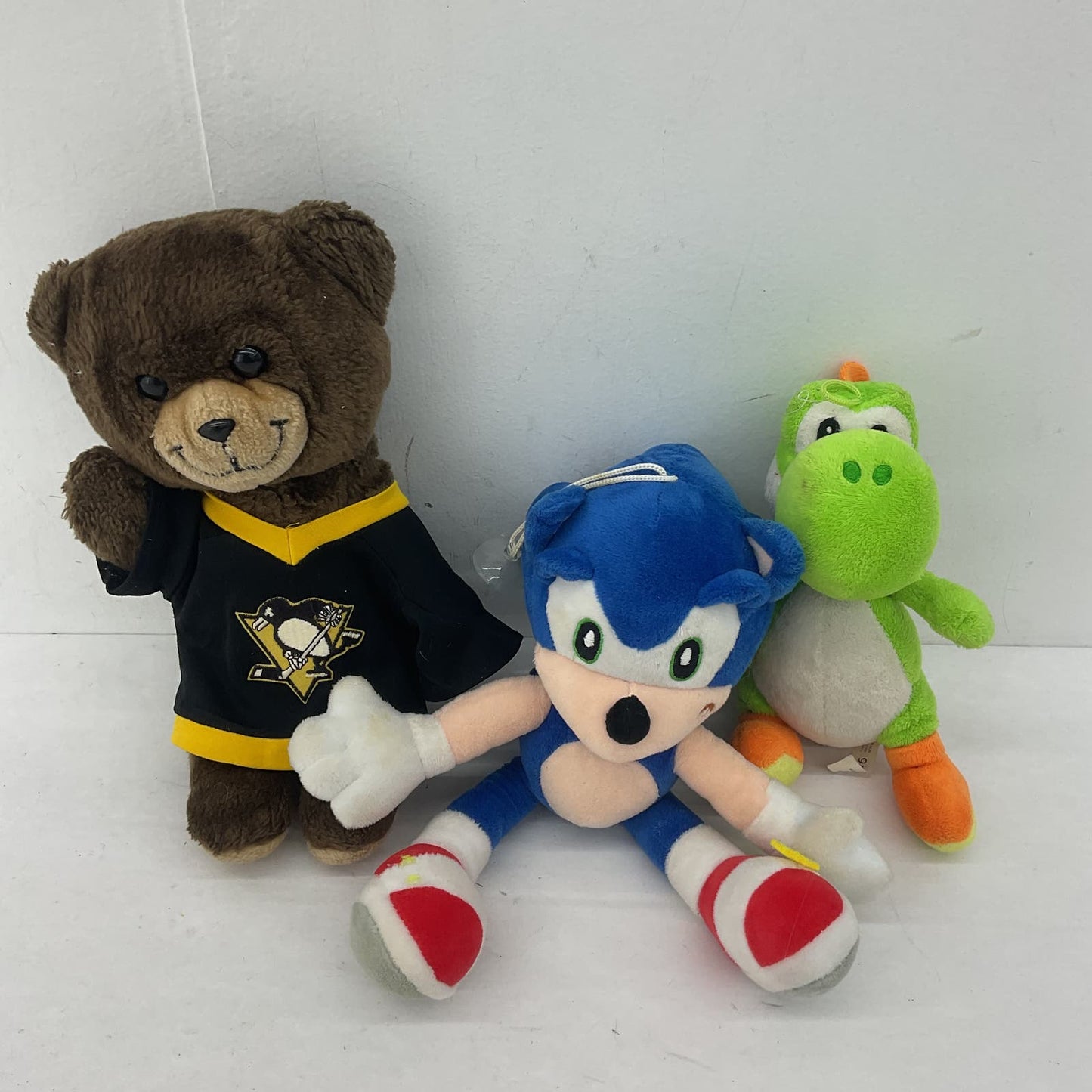 Sonic the Hedgehog Yoshi Pittsburgh Penguins Bear Super Mario Plush Toy Lot - Warehouse Toys