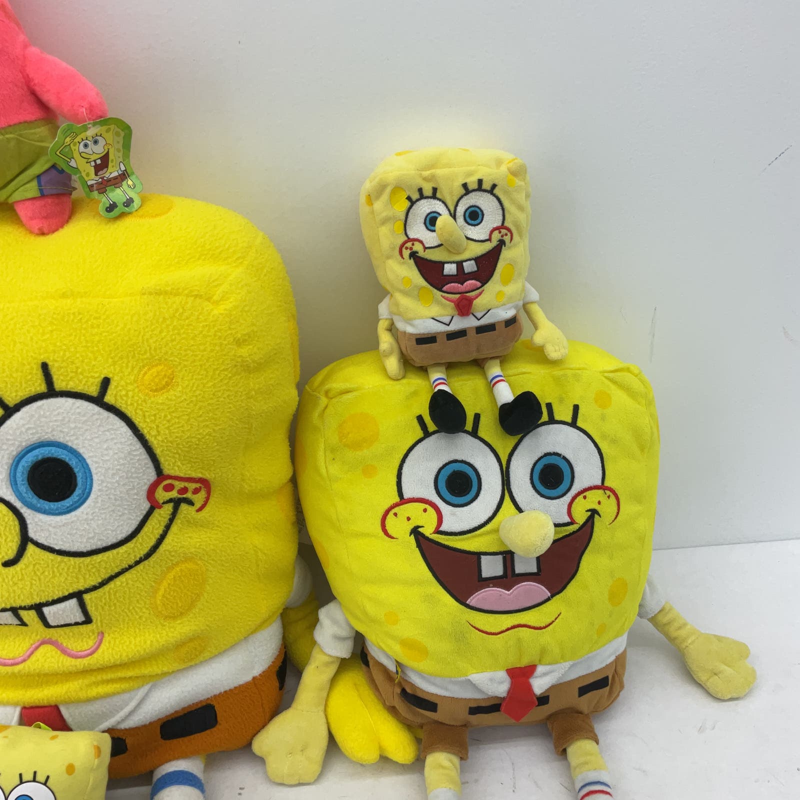 Spongebob Yellow Stuffed Animal Plush Toy Lot Patrick Nickelodeon - Warehouse Toys