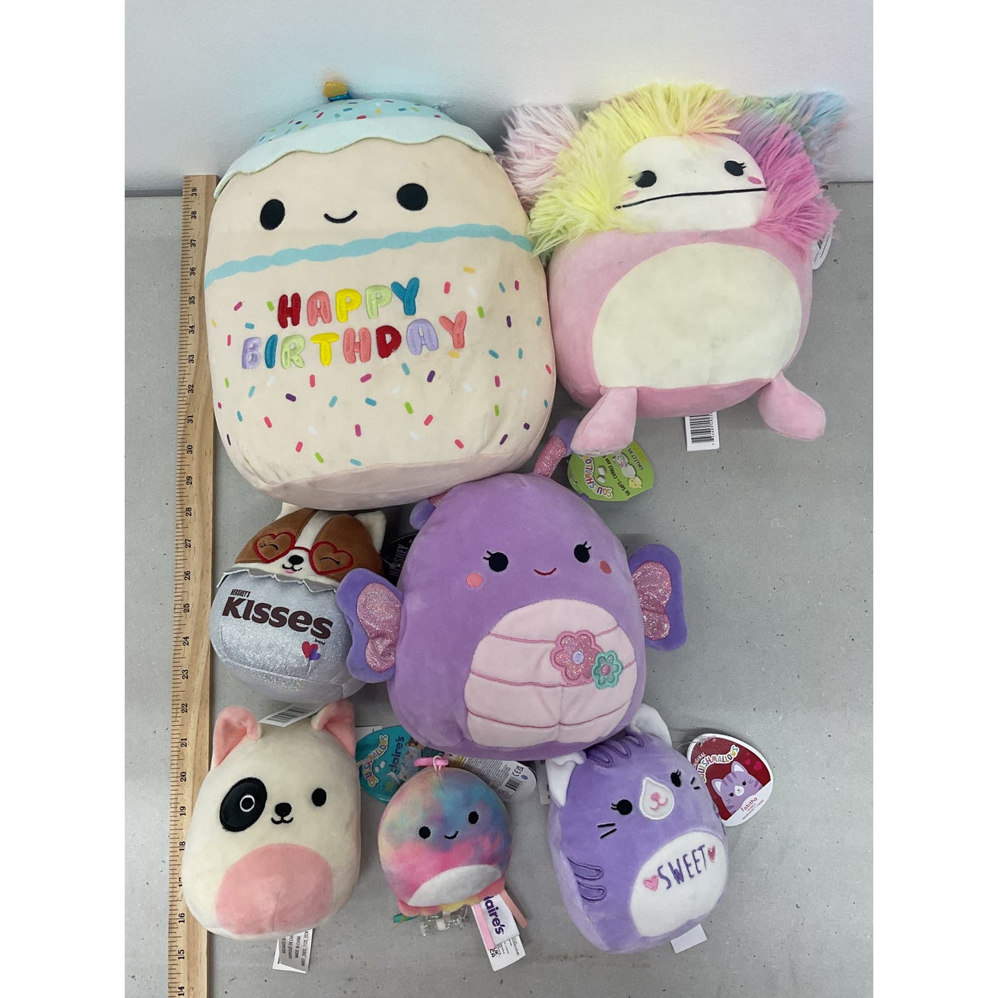 Squishmallows Multicolor Stuffed Animal - Toys Hersheys Happy Birthday Cat - Warehouse Toys