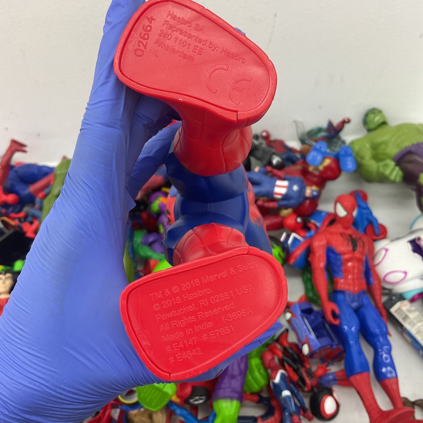 Super Hero LOT 25 lbs Mixed Preowned Avengers Marvel Spiderman Action Figures - Warehouse Toys