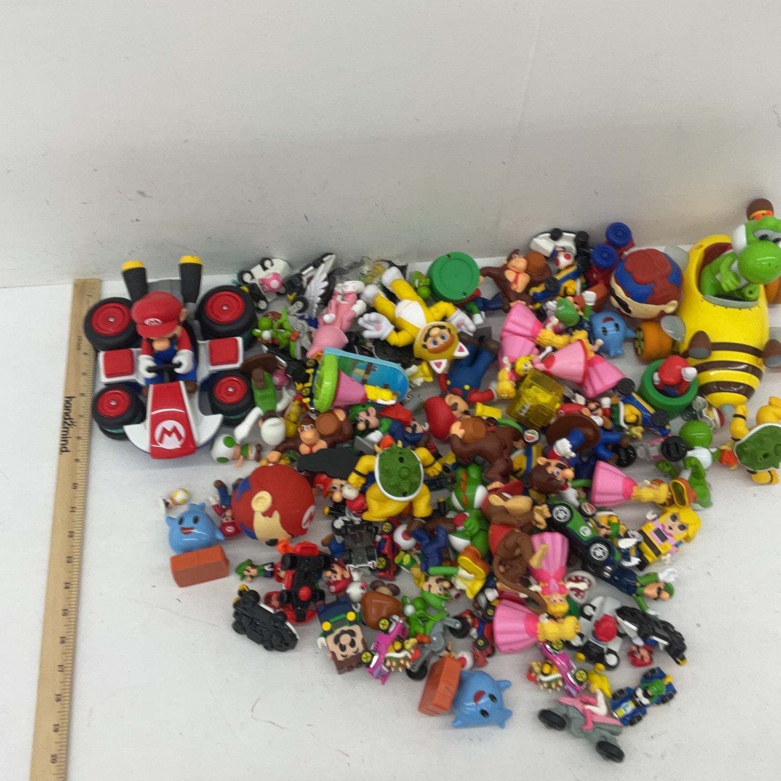 Super Mario Action Figures Kart Vehicles Toys Accessories Preowned LOT 10 lbs - Warehouse Toys