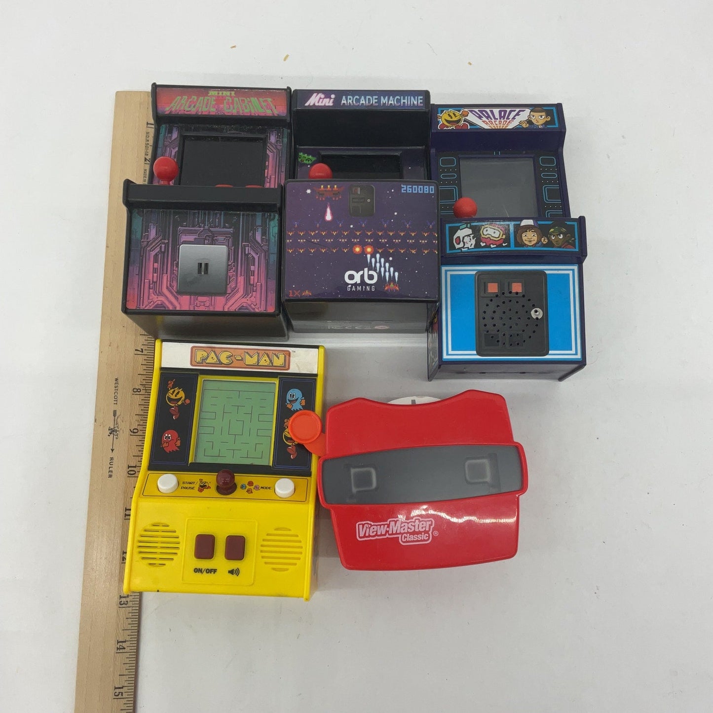 UNTESTED LOT Mini Arcade Cabinets Handheld Video Games Pacman Viewmaster - Warehouse Toys