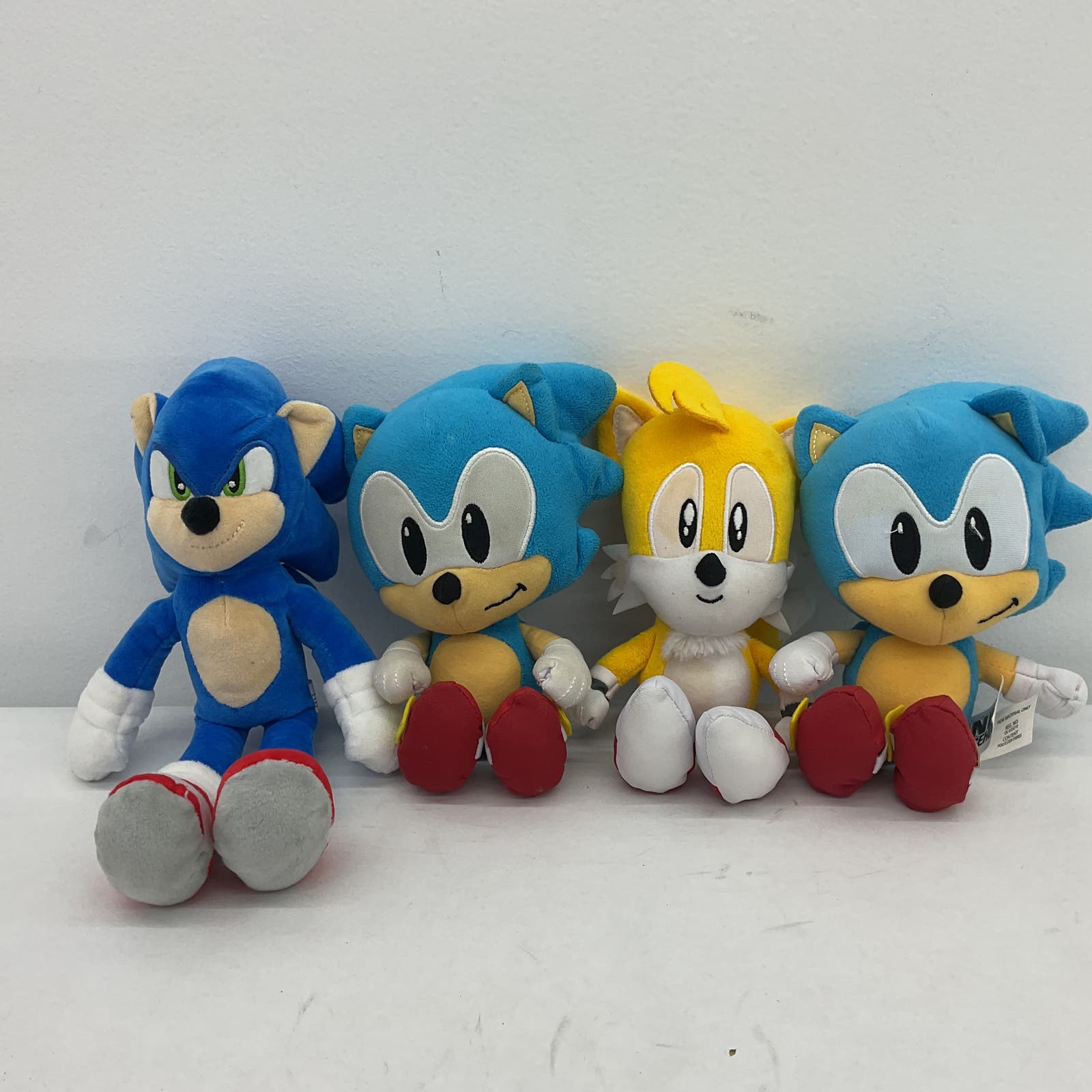 Used Mixed CUTE LOT Sega Sonic the Hedgehog Tails Character Plush Dolls Toys - Warehouse Toys