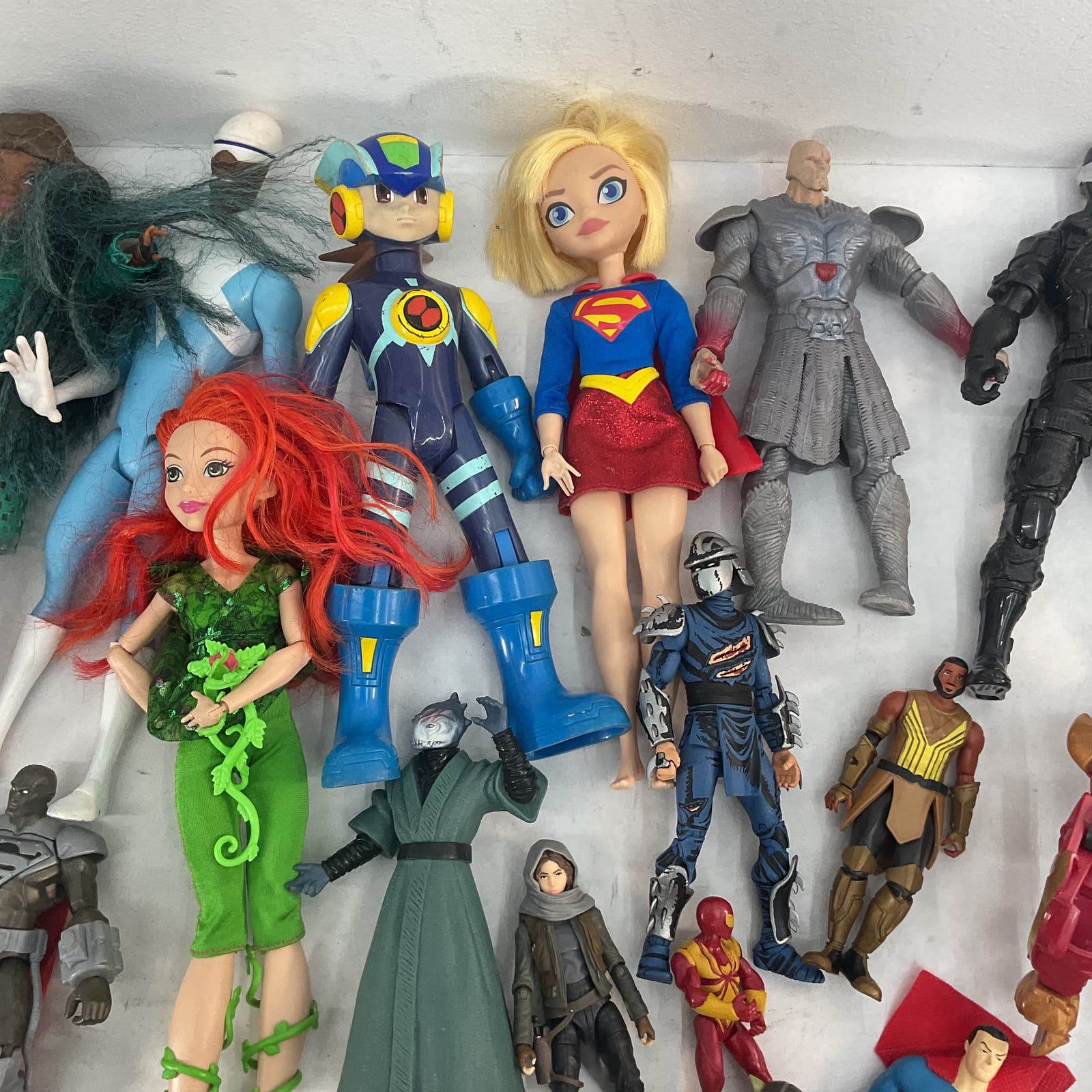 Used Mixed LOT 15 lbs Random Action Figures Dolls DC Comics Marvel Batman - Warehouse Toys