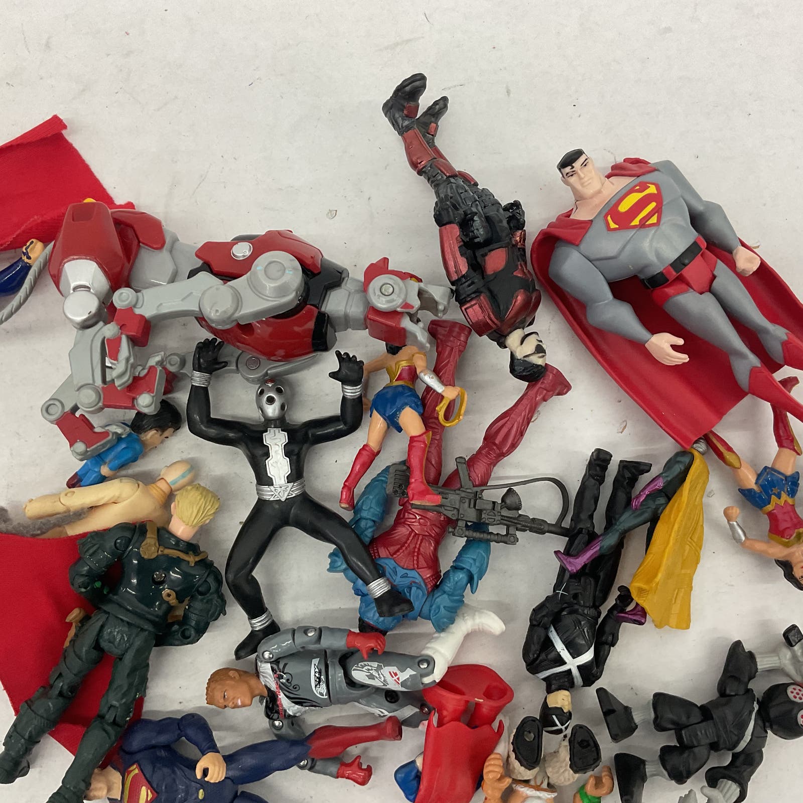 Used Mixed LOT 3 lbs Super Hero Action Figures Toys Superman DC Marvel Dolls - Warehouse Toys