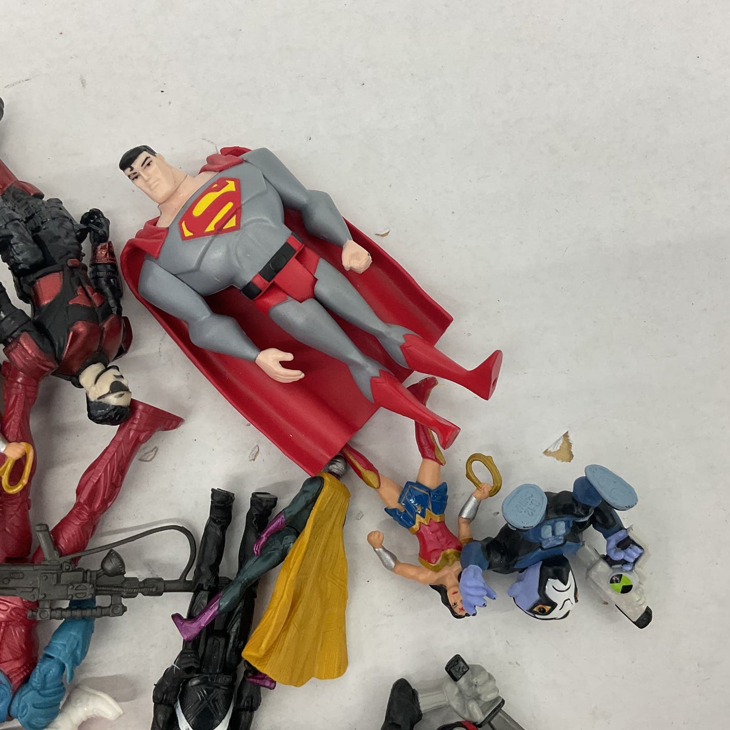 Used Mixed LOT 3 lbs Super Hero Action Figures Toys Superman DC Marvel Dolls - Warehouse Toys