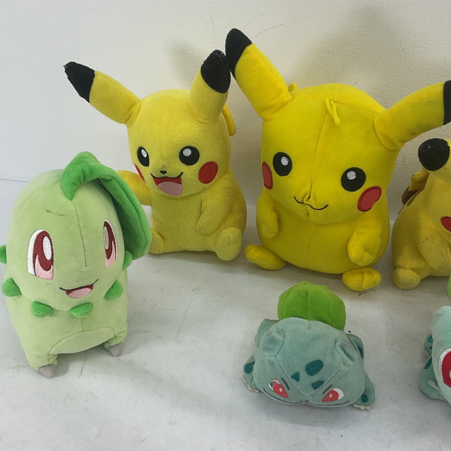 Used Mixed LOT Nintendo Pokemon Pikachu Plush Toys Bulbasaur Plant Characters - Warehouse Toys