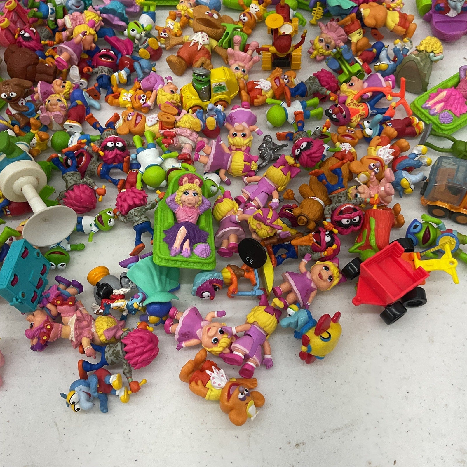 Vintage 10 lbs LOT Muppets Henson Miss Piggy Kermit Preowned Toy Figures LOT - Warehouse Toys