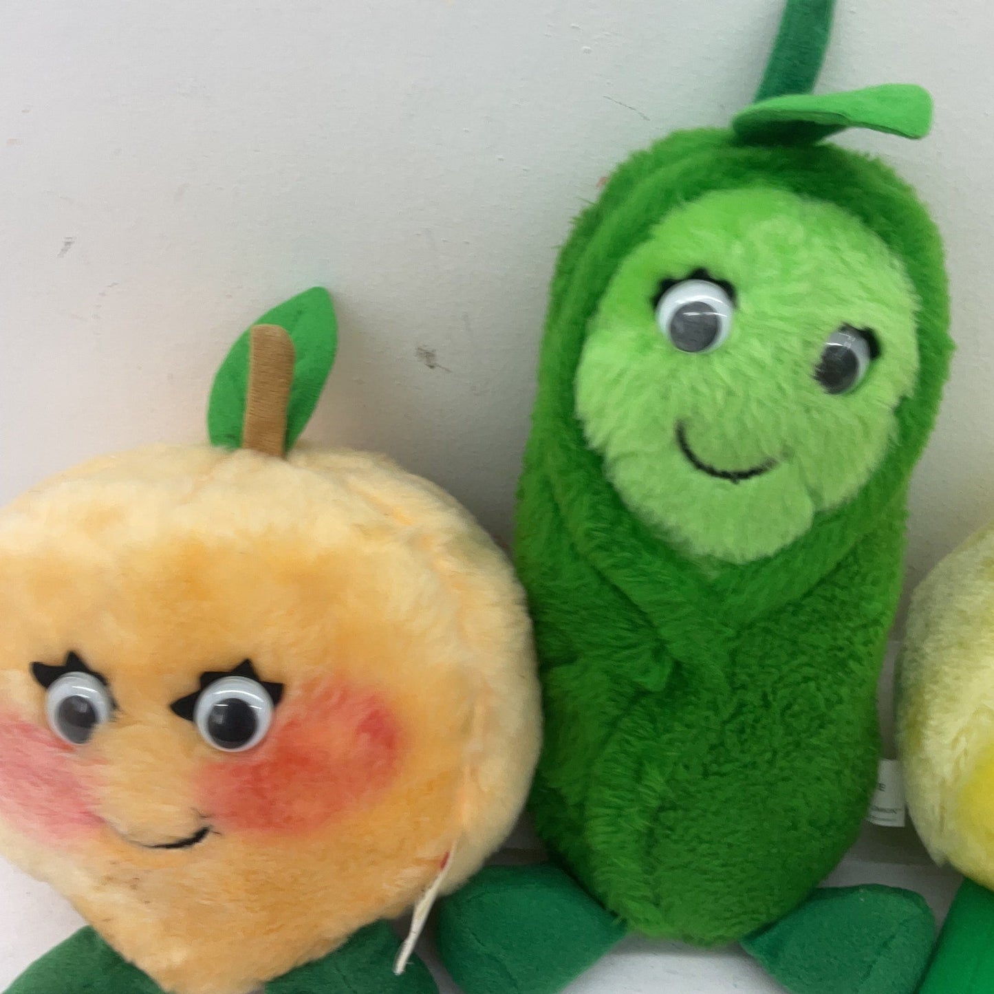 Vintage 1980s Del Monte Yumkins Stuffed Toys LOT 3 Sweetie Pea Pear Peach Fruit - Warehouse Toys