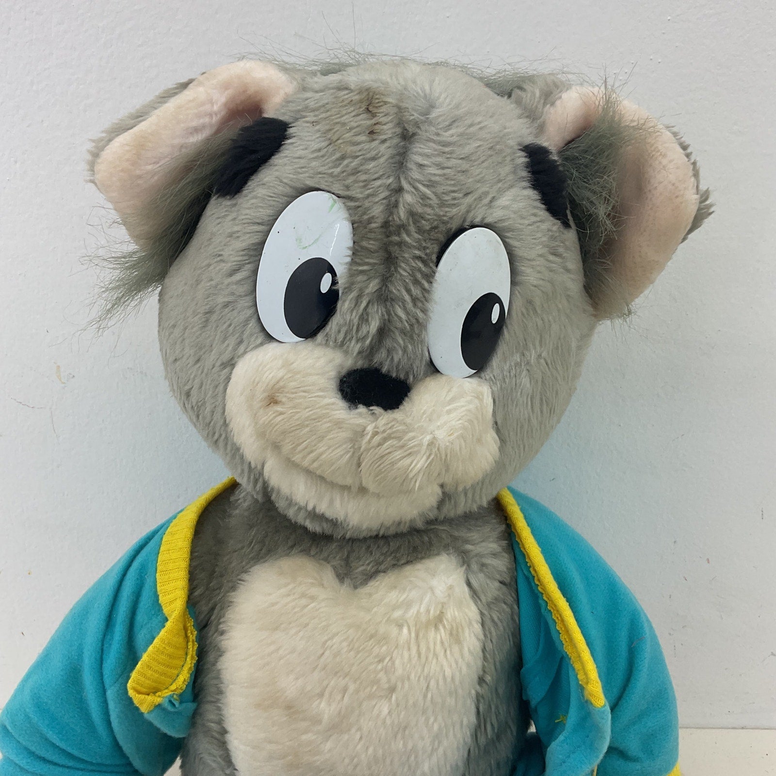 Vintage 1990 Preowned Tom & Jerry Tom Cat Gray White Plush Doll Stuffed Toy - Warehouse Toys