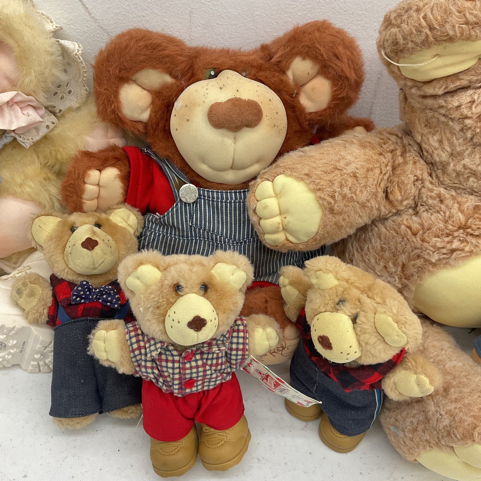 Vintage 5 lbs LOT Preowned Xavier Roberts Furskins Country Home Teddy Bears - Warehouse Toys