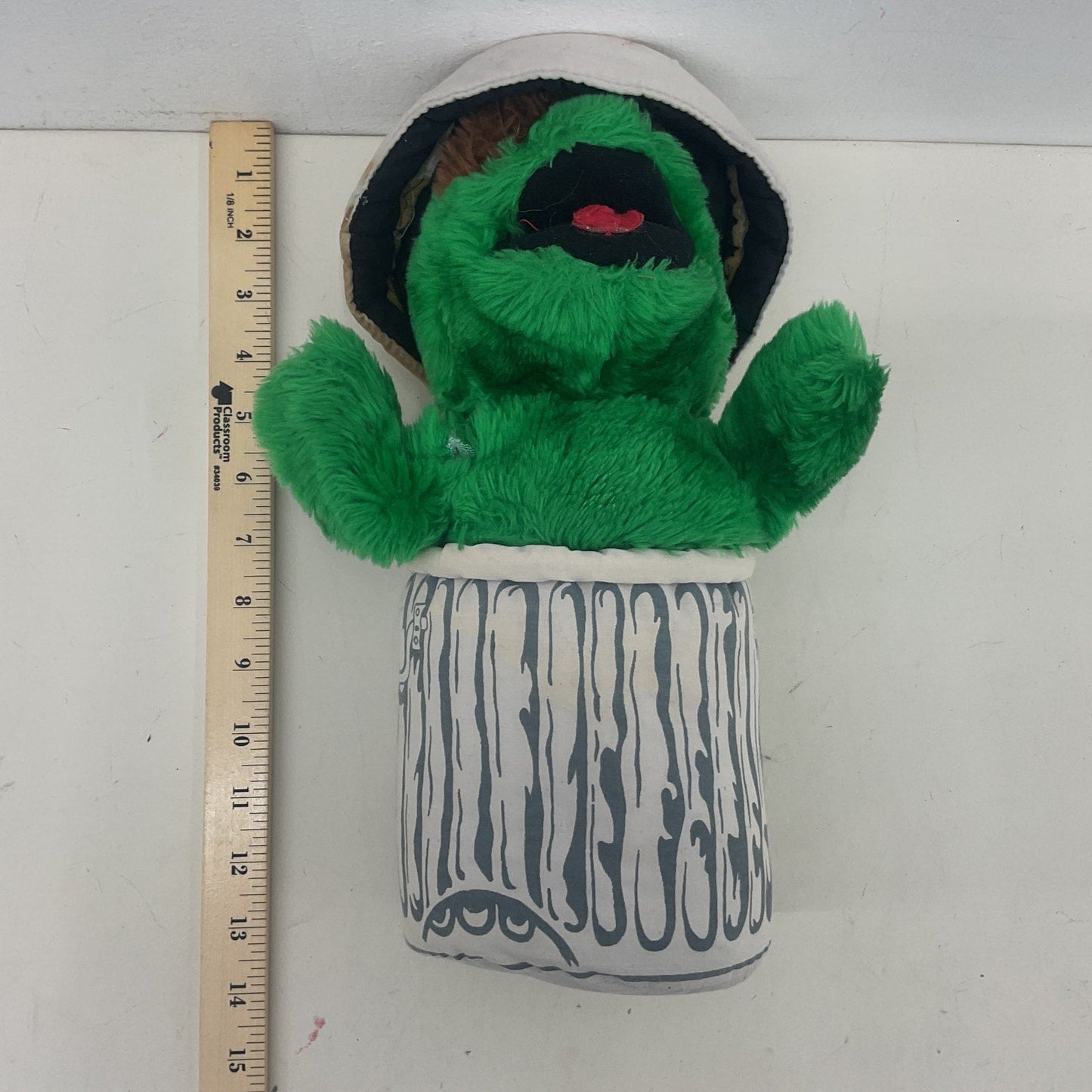 Vintage Applause Sesame Street Muppet Oscar The Grouch Trash Can Lid Plush - Warehouse Toys