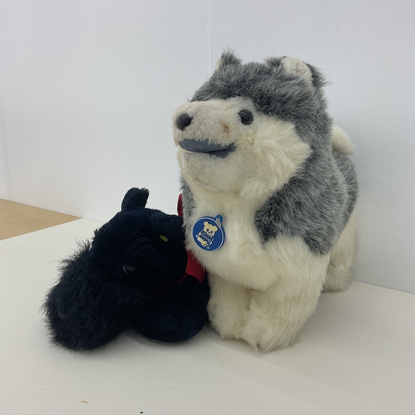 Vintage Dakin Siberian Husky Dog Plush & Black Scottish Terrier Pup Stuffed Toys - Warehouse Toys