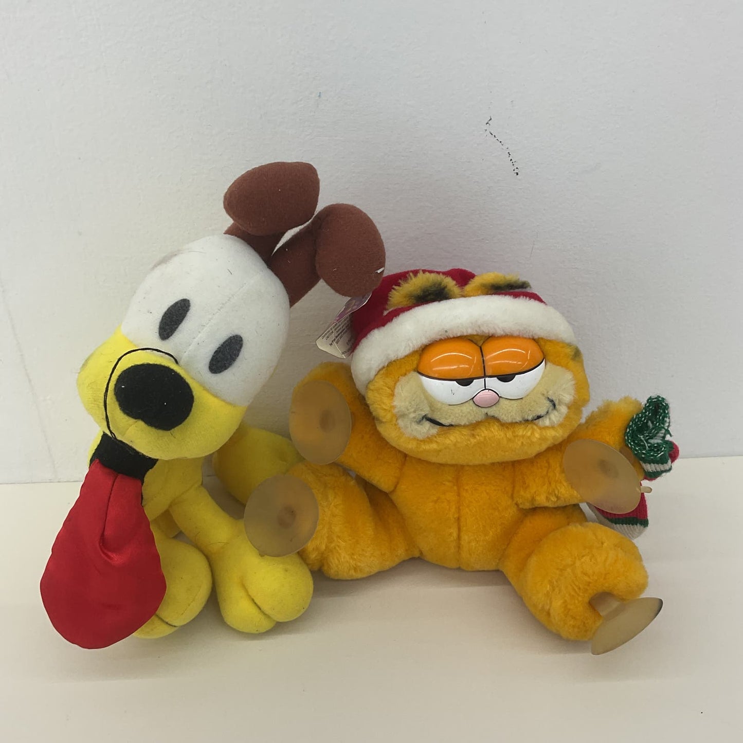 Vintage Garfield the Cat Suction Cup Window Cling Santa Xmas & Odie Dog Plush - Warehouse Toys