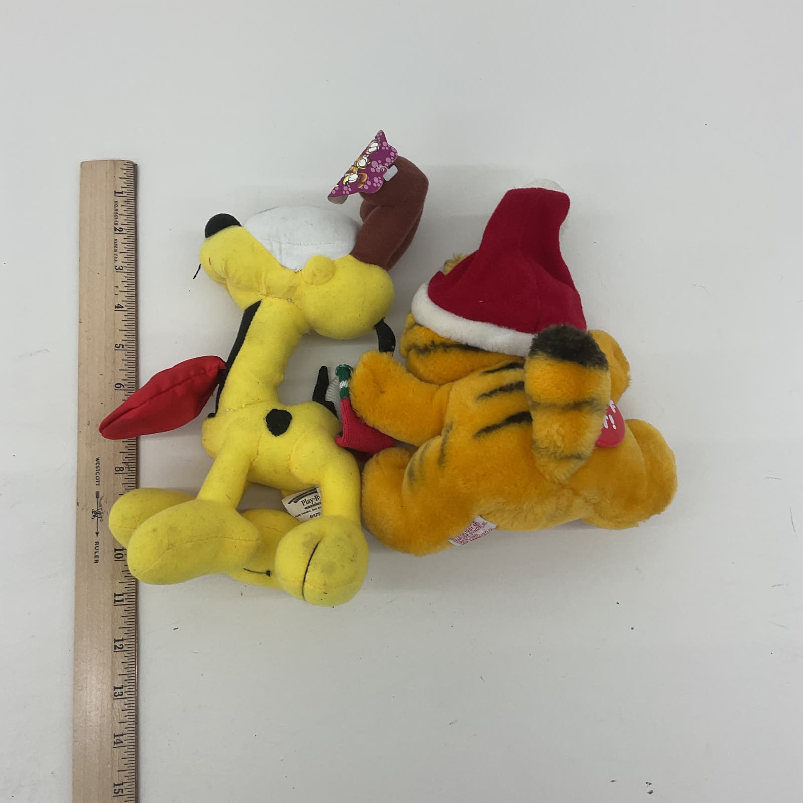 Vintage Garfield the Cat Suction Cup Window Cling Santa Xmas & Odie Dog  Plush - Warehouse Toys