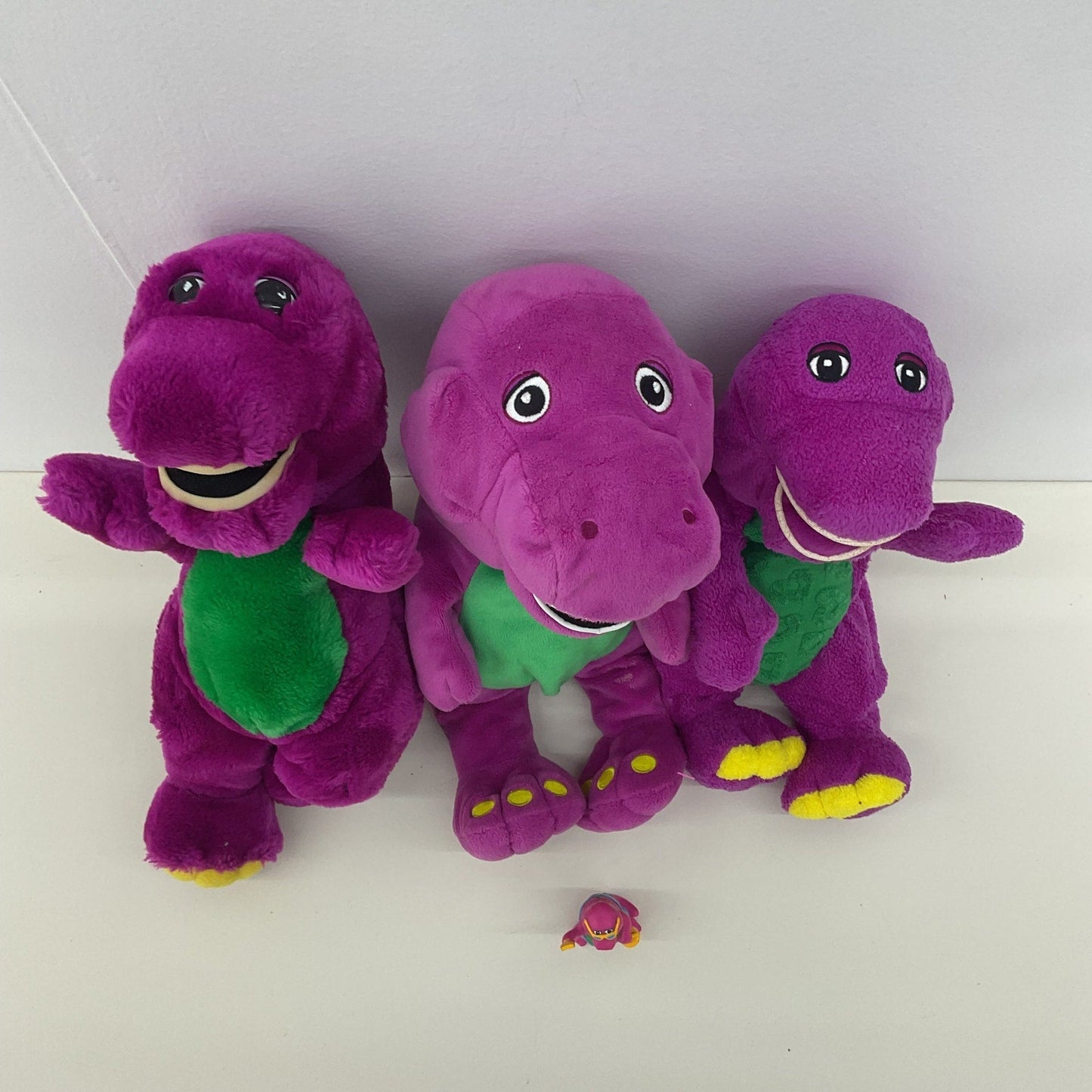 Vintage LOT Barney the Purple Dinosaur & Friends Plush Dolls & Toy Figures - Warehouse Toys