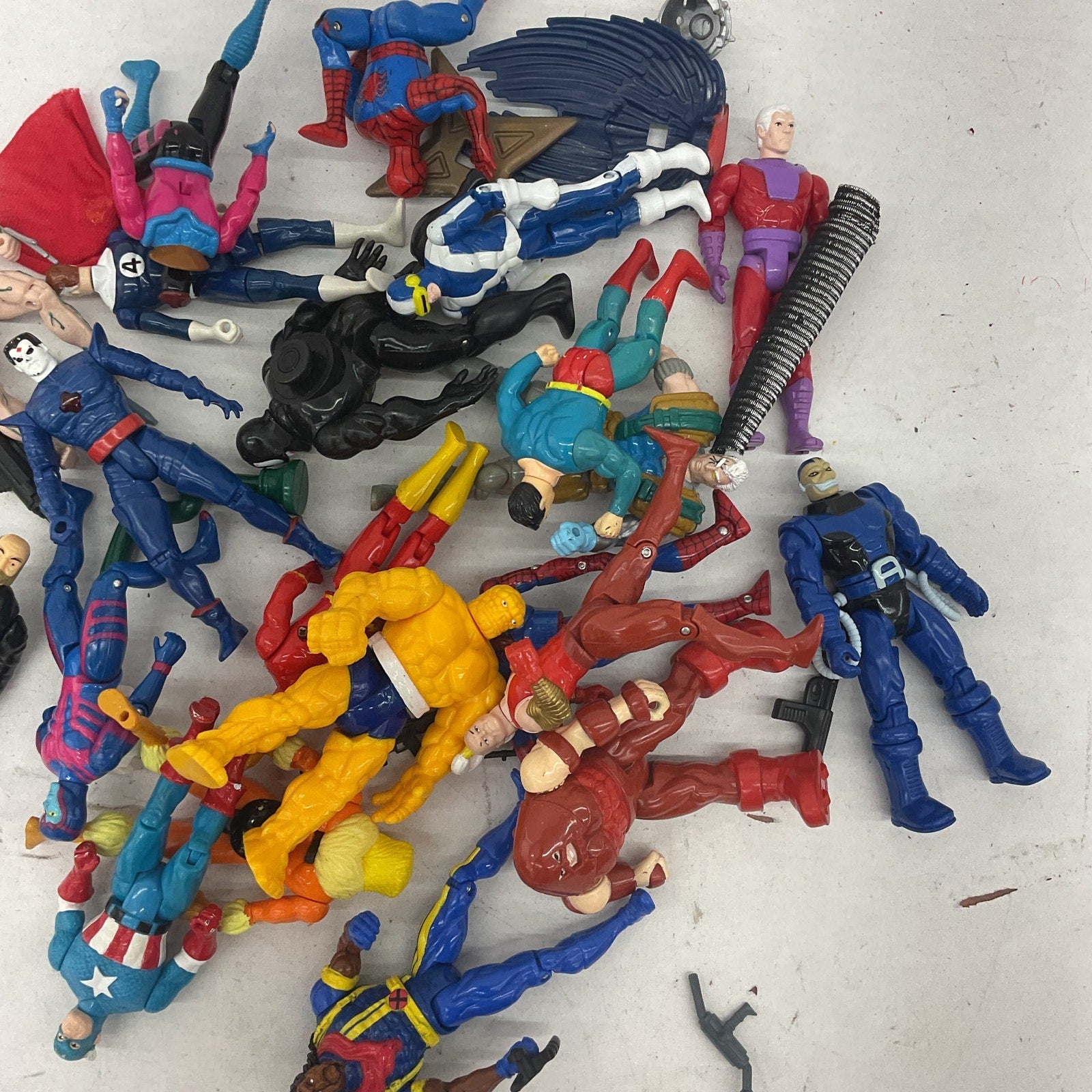 Vintage Mixed Loose Action Figures Toys LOT Preowned X - Men Marvel & Others - Warehouse Toys