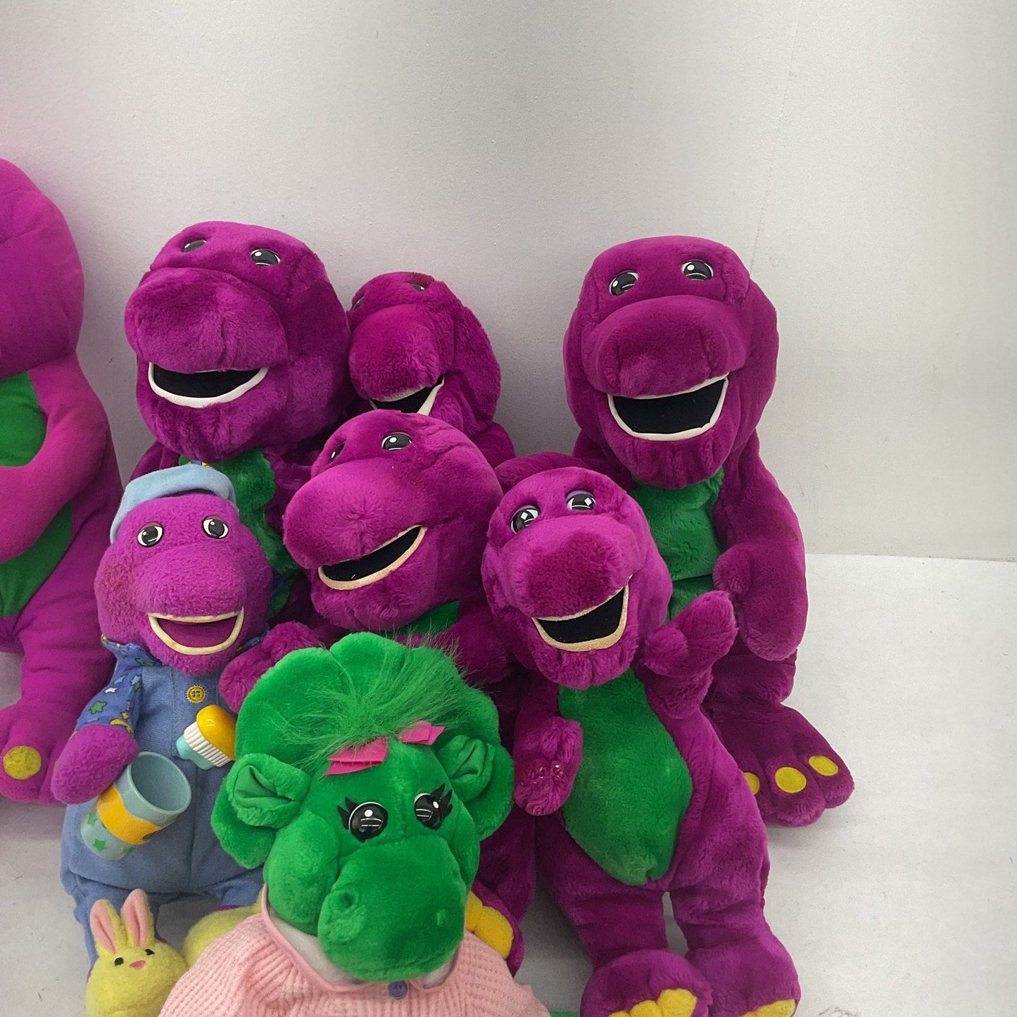 Vintage & Modern Barney Purple Dinosaur Baby Bop Stuffed Animals LOT 9 lbs! Used - Warehouse Toys