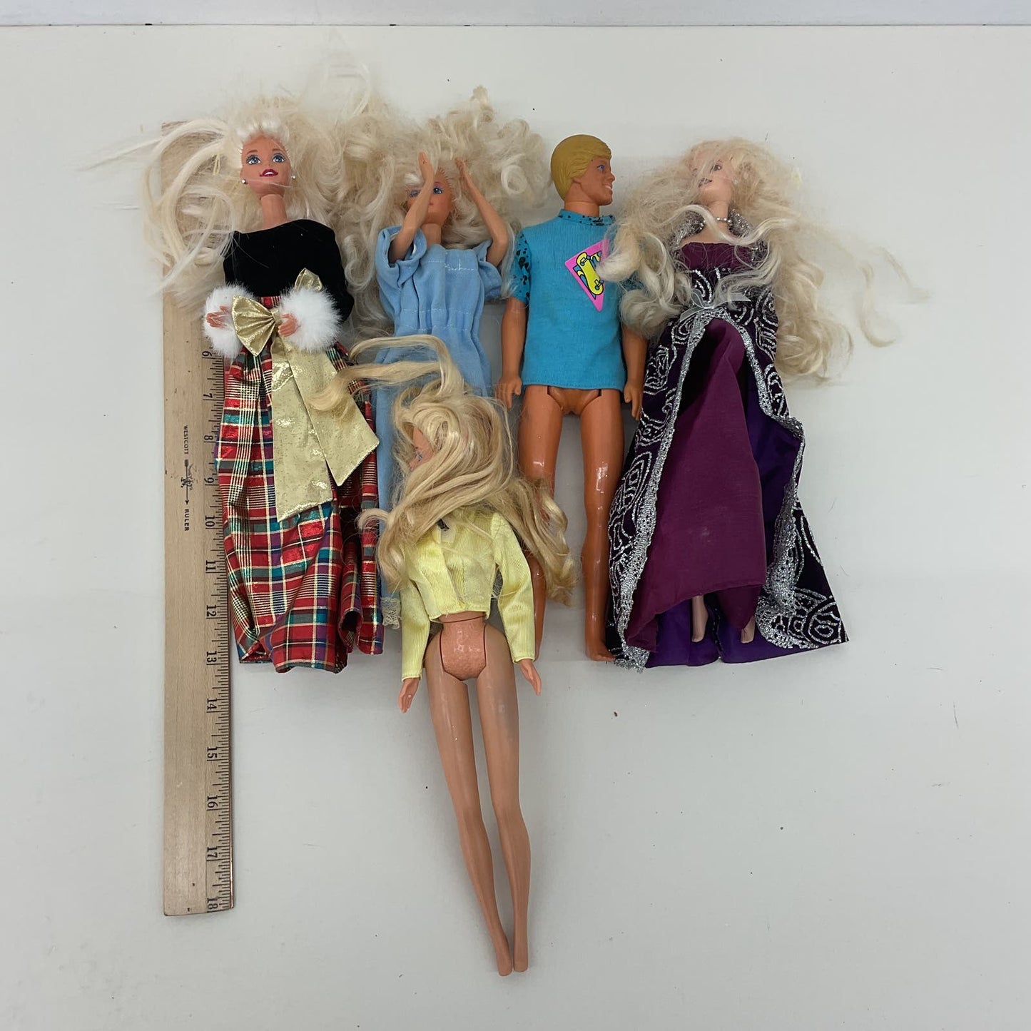 Vintage & Modern LOT Mattel Barbie Ken & Others Fashion Dolls Loose Toys Used - Warehouse Toys