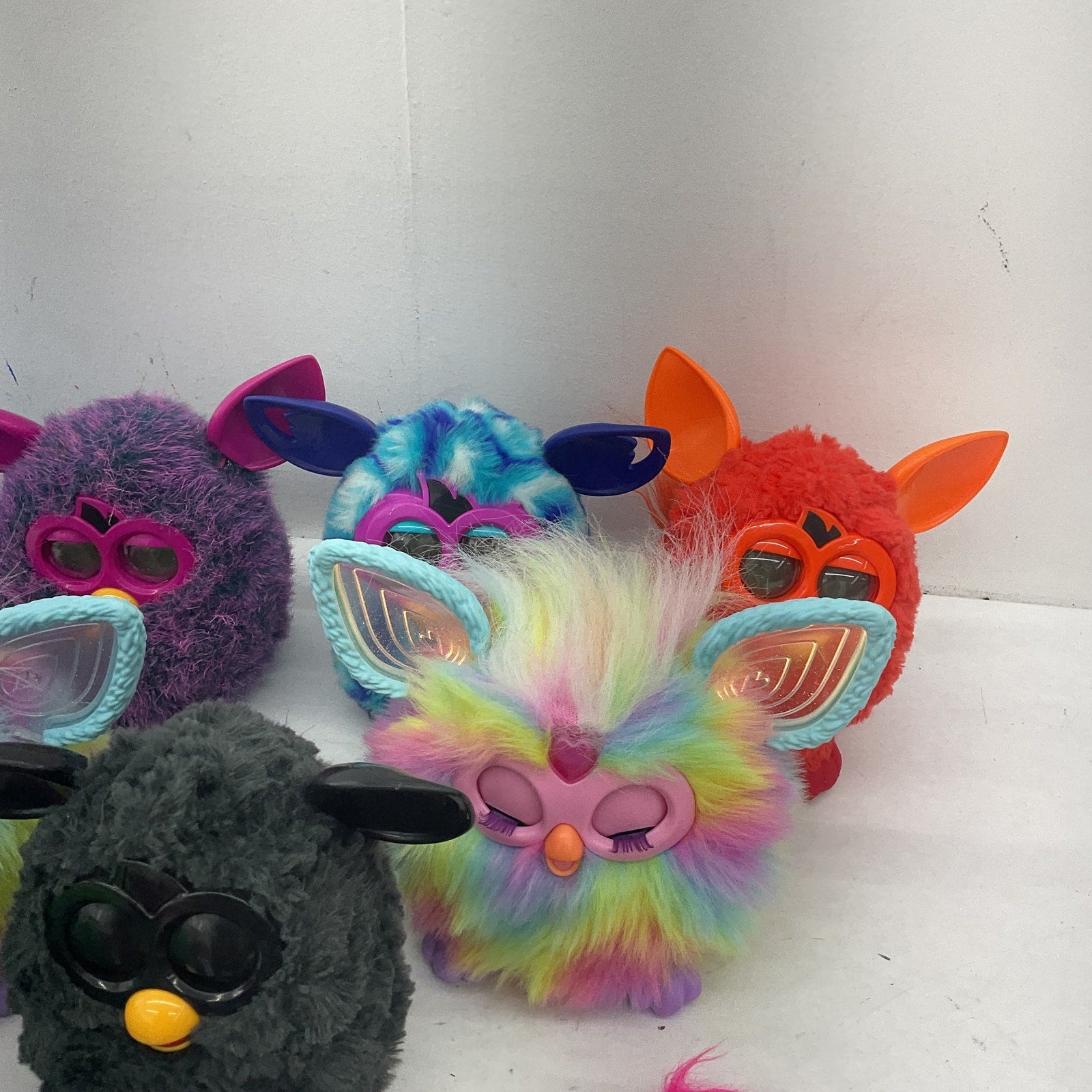 Vintage & Modern Preowned LOT Furby Furbies Interactive Toys Figures Mini 10 lbs - Warehouse Toys