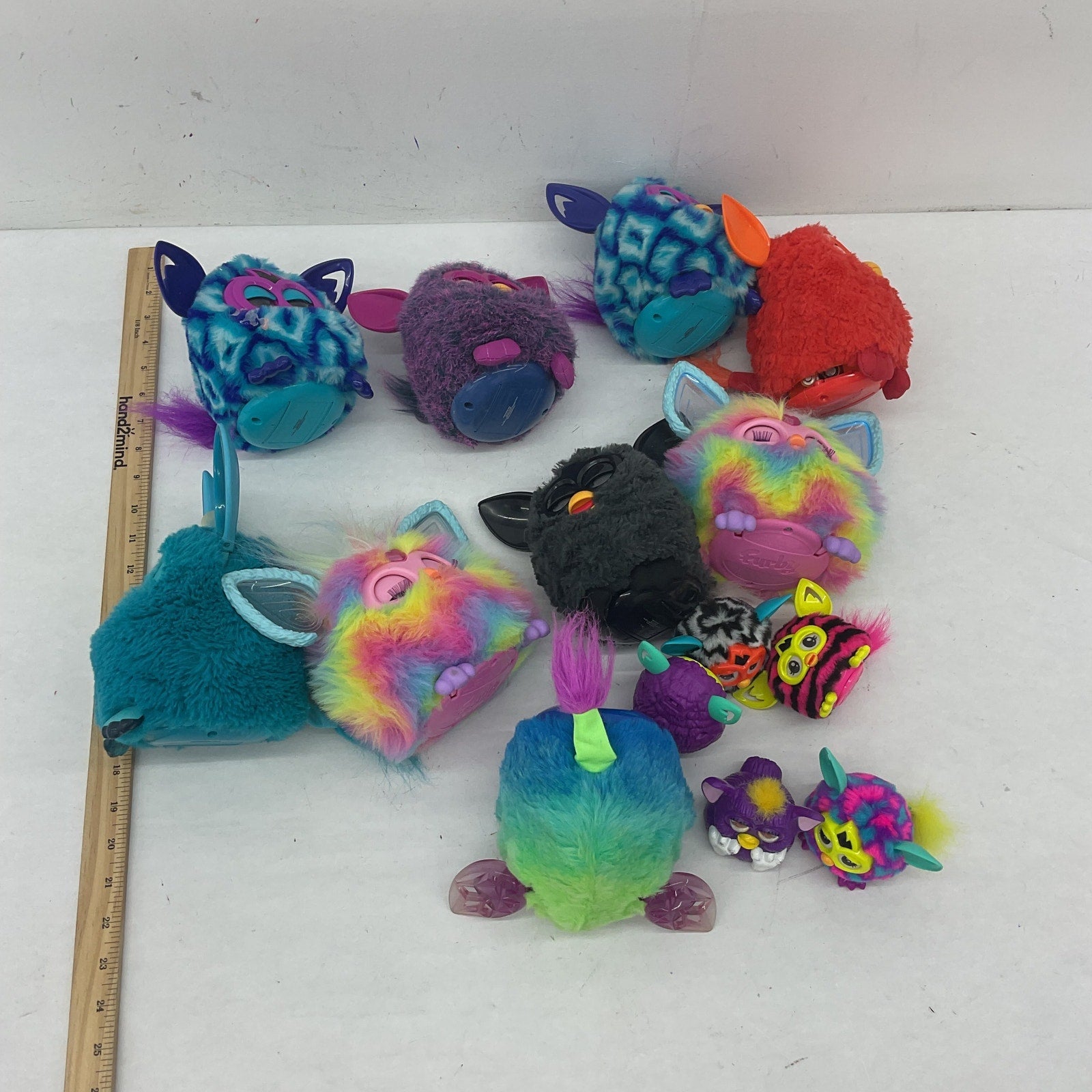 Vintage & Modern Preowned LOT Furby Furbies Interactive Toys Figures Mini 10 lbs - Warehouse Toys