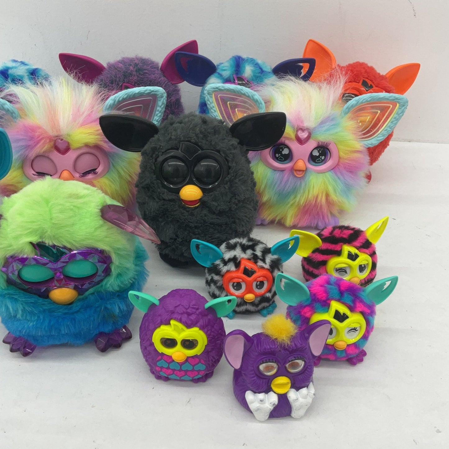 Vintage & Modern Preowned LOT Furby Furbies Interactive Toys Figures Mini 10 lbs - Warehouse Toys