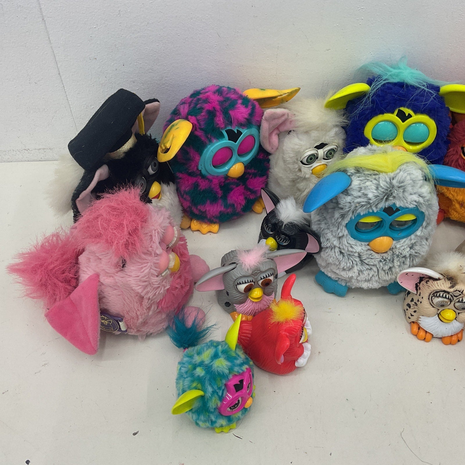 Vintage & Modern Preowned LOT Furby Furbies Interactive Toys Figures Mini Plush - Warehouse Toys