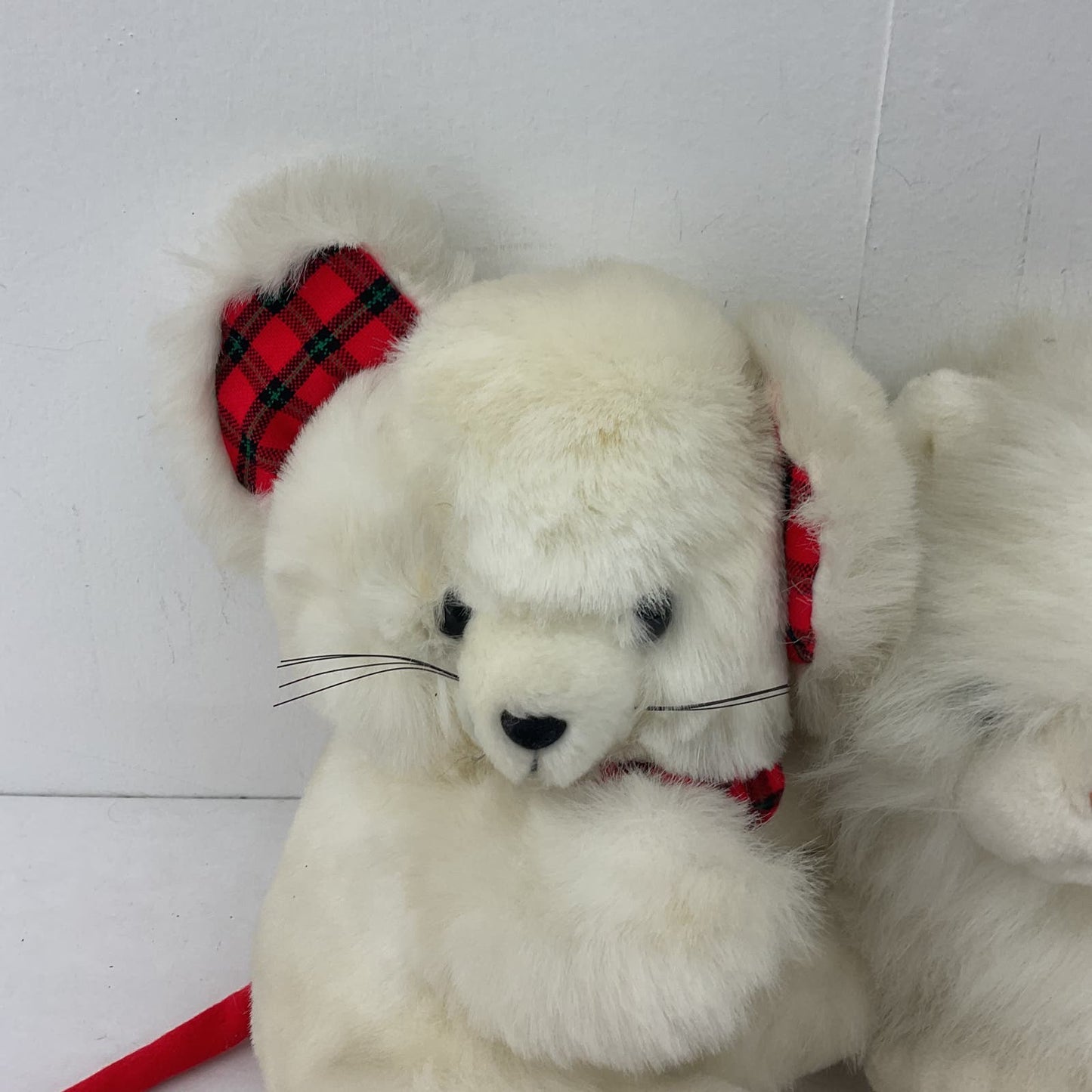 Vintage White Plush Stuffed Animals Russ Bear Cat Smile Plush Toys - Warehouse Toys