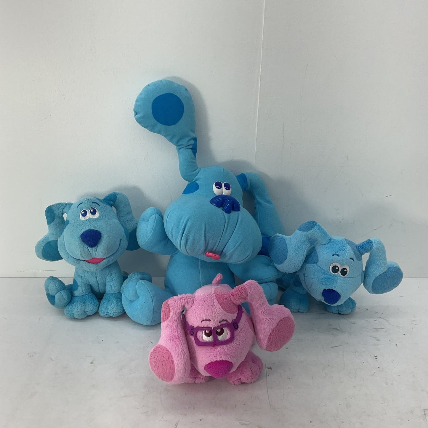 VTG LOT Nick Jr Blues Clues Magenta Dog Character Plush Dolls Toys Preschool - Warehouse Toys