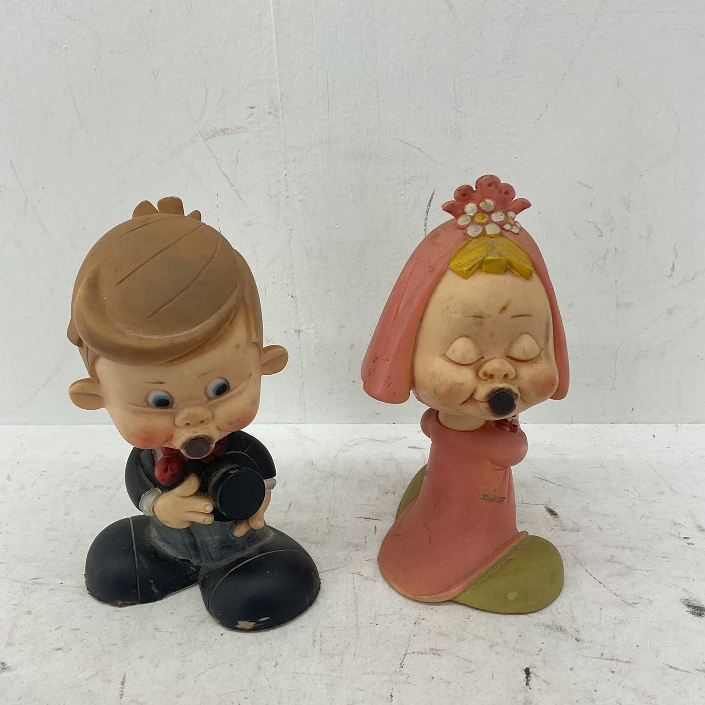 VTG Made in Spain Wedding Cake Topper Kissing Boy Girl Figure Toys - Warehouse Toys