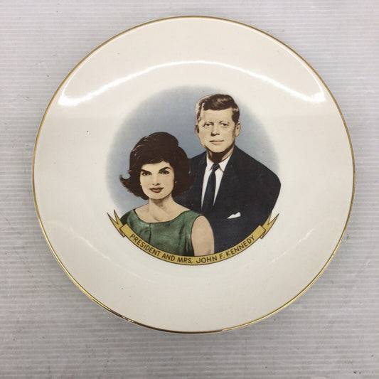 VTG USA President & Mrs John F Kennedy Jackie First Lady Collectible Plate - Warehouse Toys