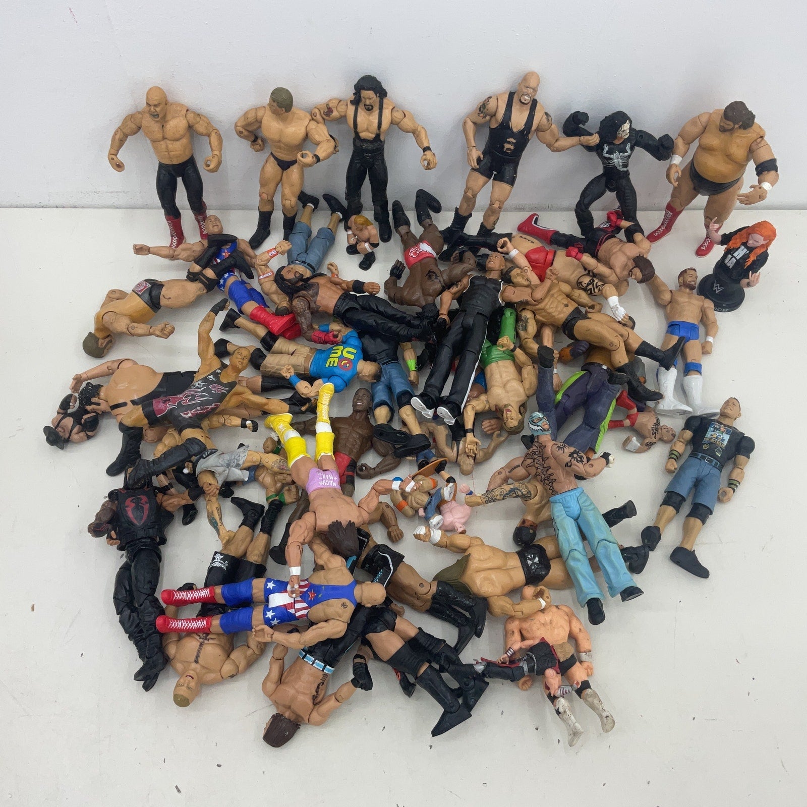 WWE WWF WCW 10 lbs Assorted Wrestling Wrestler Action Figures Toys Preowned LOT - Warehouse Toys