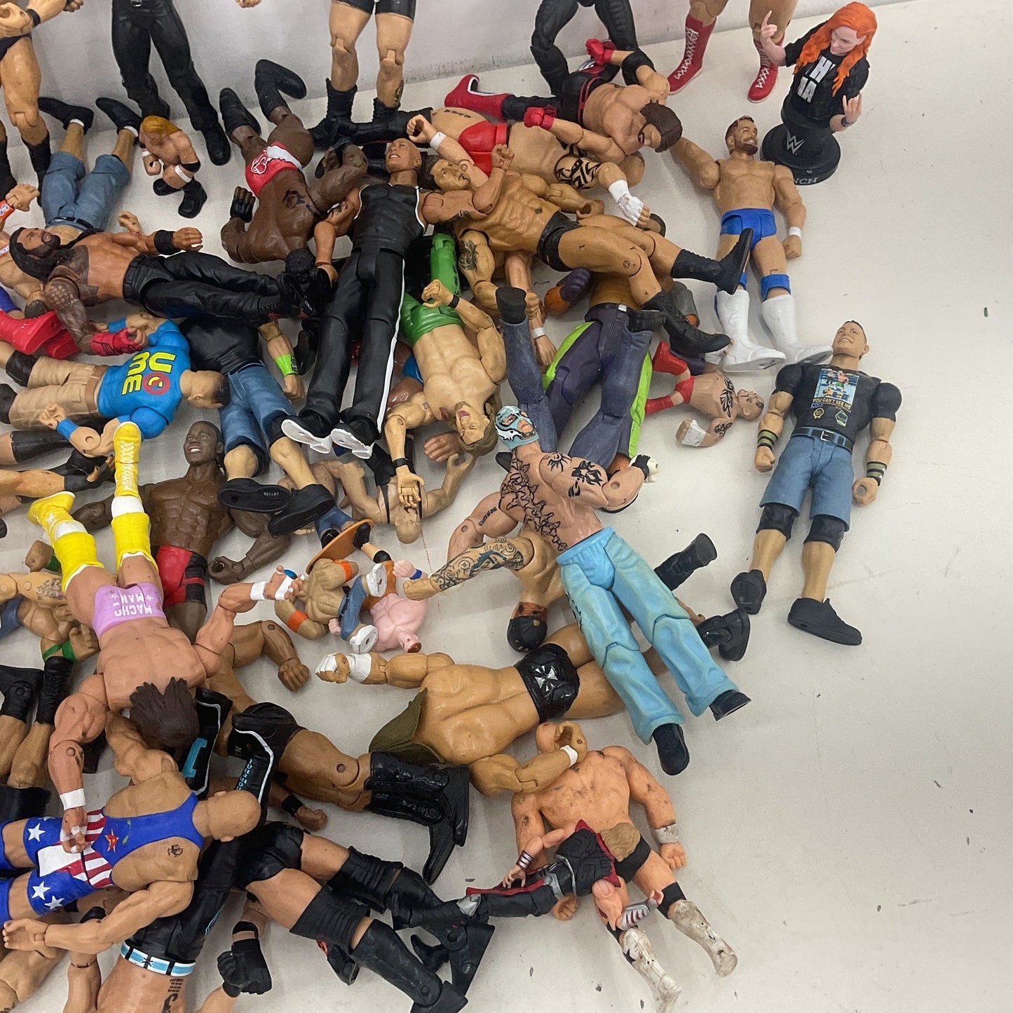 WWE WWF WCW 10 lbs Assorted Wrestling Wrestler Action Figures Toys Preowned LOT - Warehouse Toys