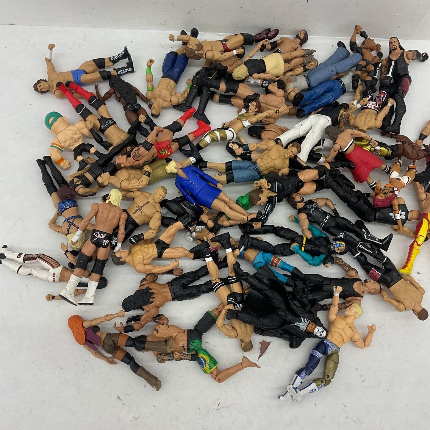 WWE WWF WCW 10 lbs Assorted Wrestling Wrestler Action Figures Toys Preowned LOT - Warehouse Toys